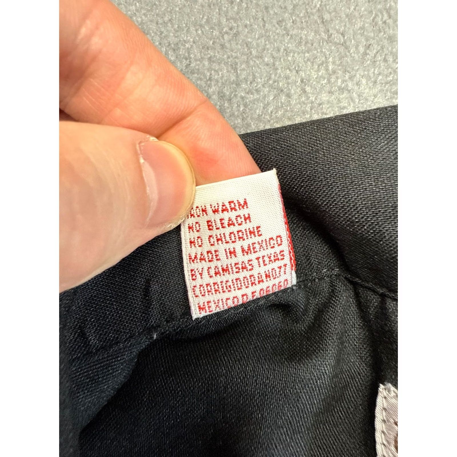 Vintage Vintage Vaquvera Tejax Mexico Embroidred Snap Button Black Shirt Mens XL Size US XL / EU 56 / 4 - 7 Thumbnail