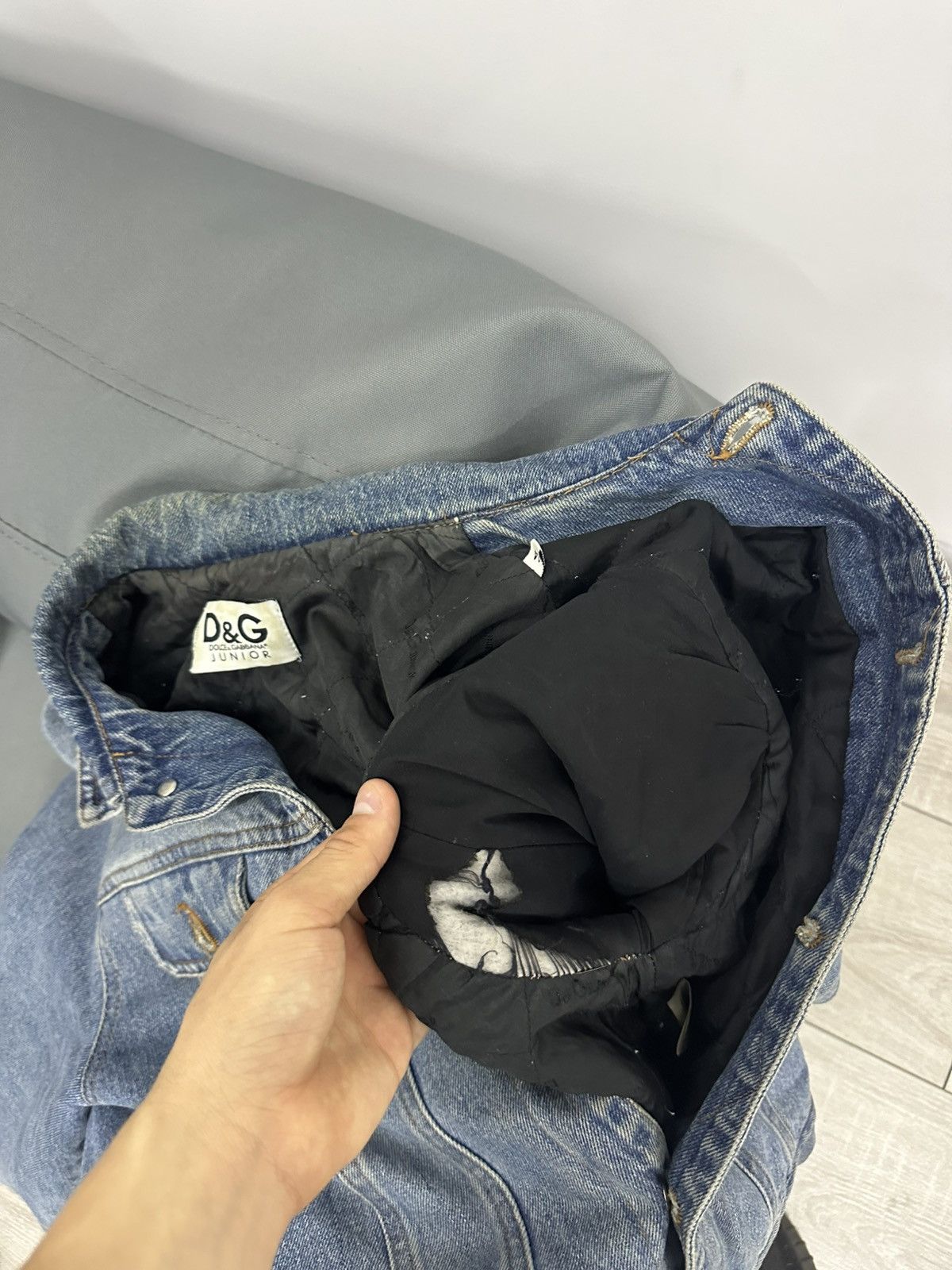 Dolce & Gabbana Dolce Gabbana Vintage 90s Denim Jacket Made in Italy Size M / US 6-8 / IT 42-44 - 11 Thumbnail