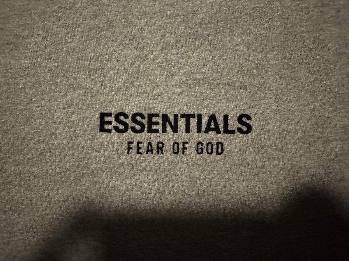 Essentials × Fear of God Essentials FOG Jersey Crewneck T-Shirt Heather Grey Size S Size US S / EU 44-46 / 1 - 3 Thumbnail