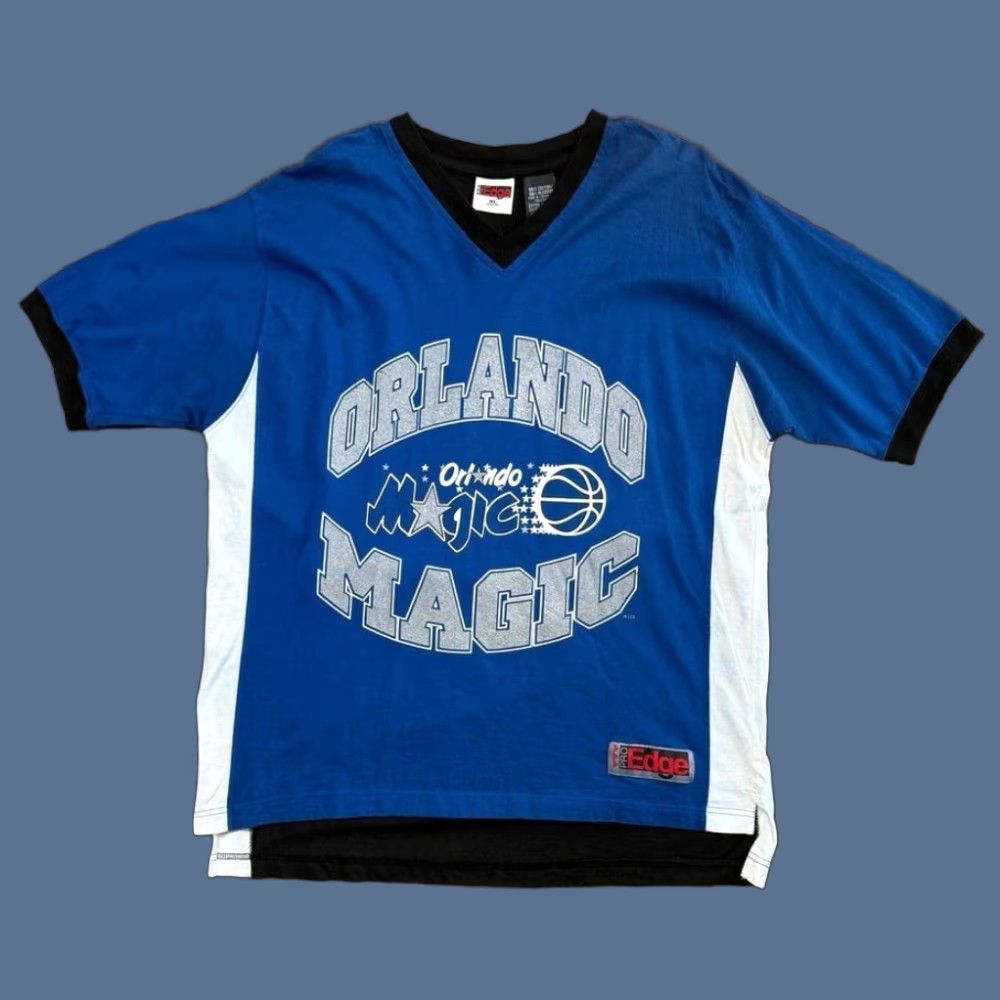 NBA VINTAGE 1990s Orlando Magic NBA Basketball T-Shirt XL Pro Edge Blue Silver Shirt Mens 90s Sports NBA Magic Basketball Vintage Size US XL / EU 56 / 4 - 1 Thumbnail