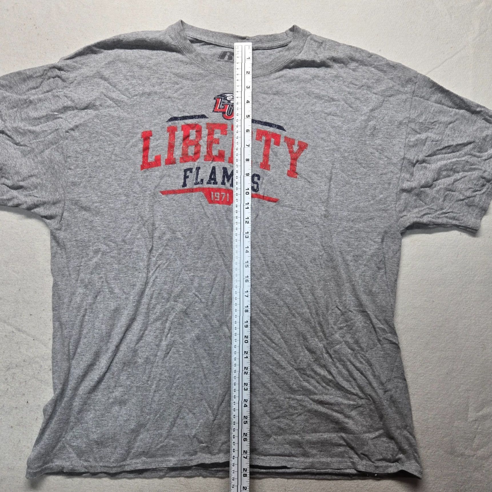 Vintage VINTAGE Liberty University Flames Shirt Adult 2XL Gray Crew Neck T-Shirt Mens University 90s Size US XXL / EU 58 / 5 - 6 Thumbnail