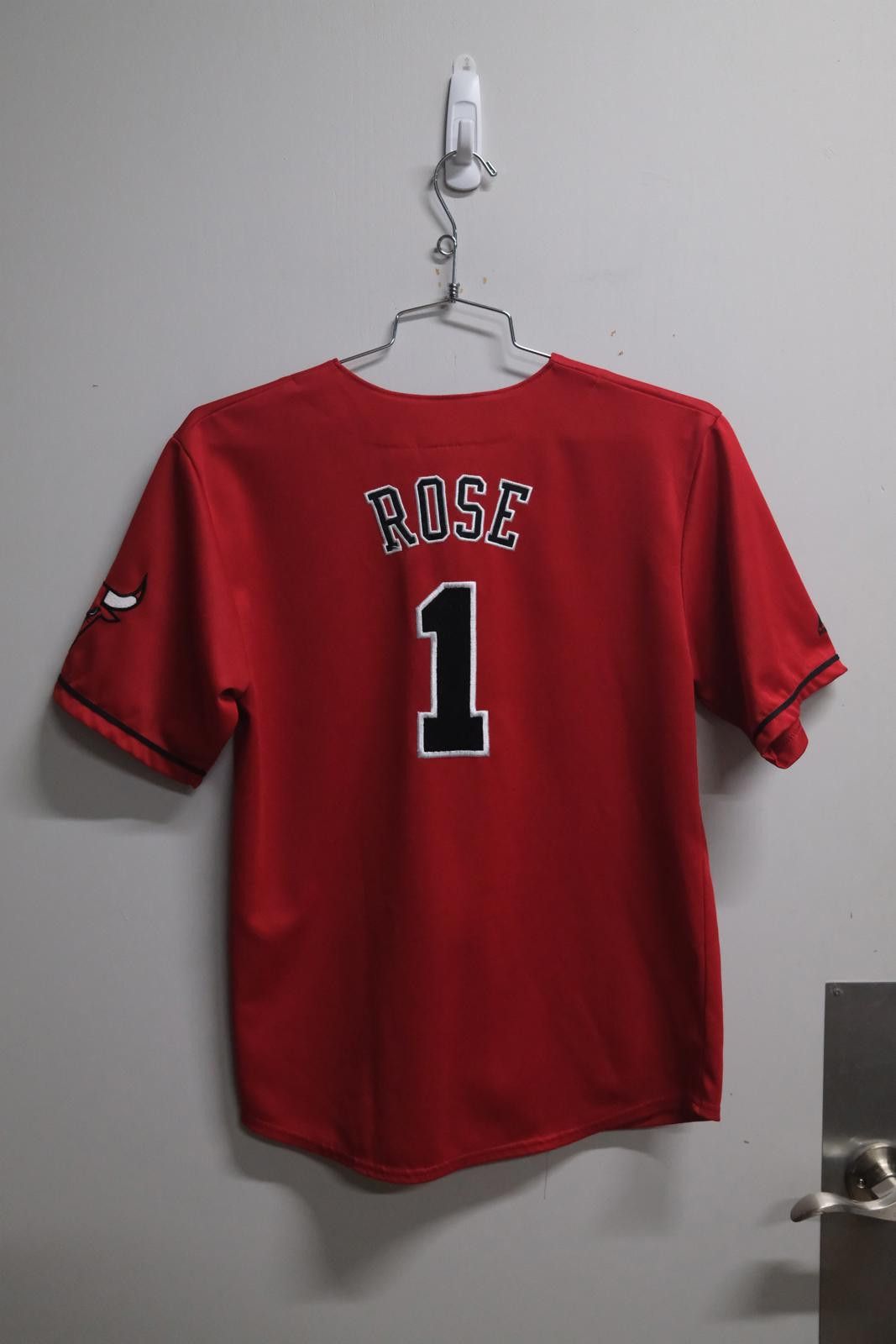 Majestic Majestics Chicago Bulls Rose #1 Baseball Jersey Size US S / EU 44-46 / 1 - 2 Thumbnail