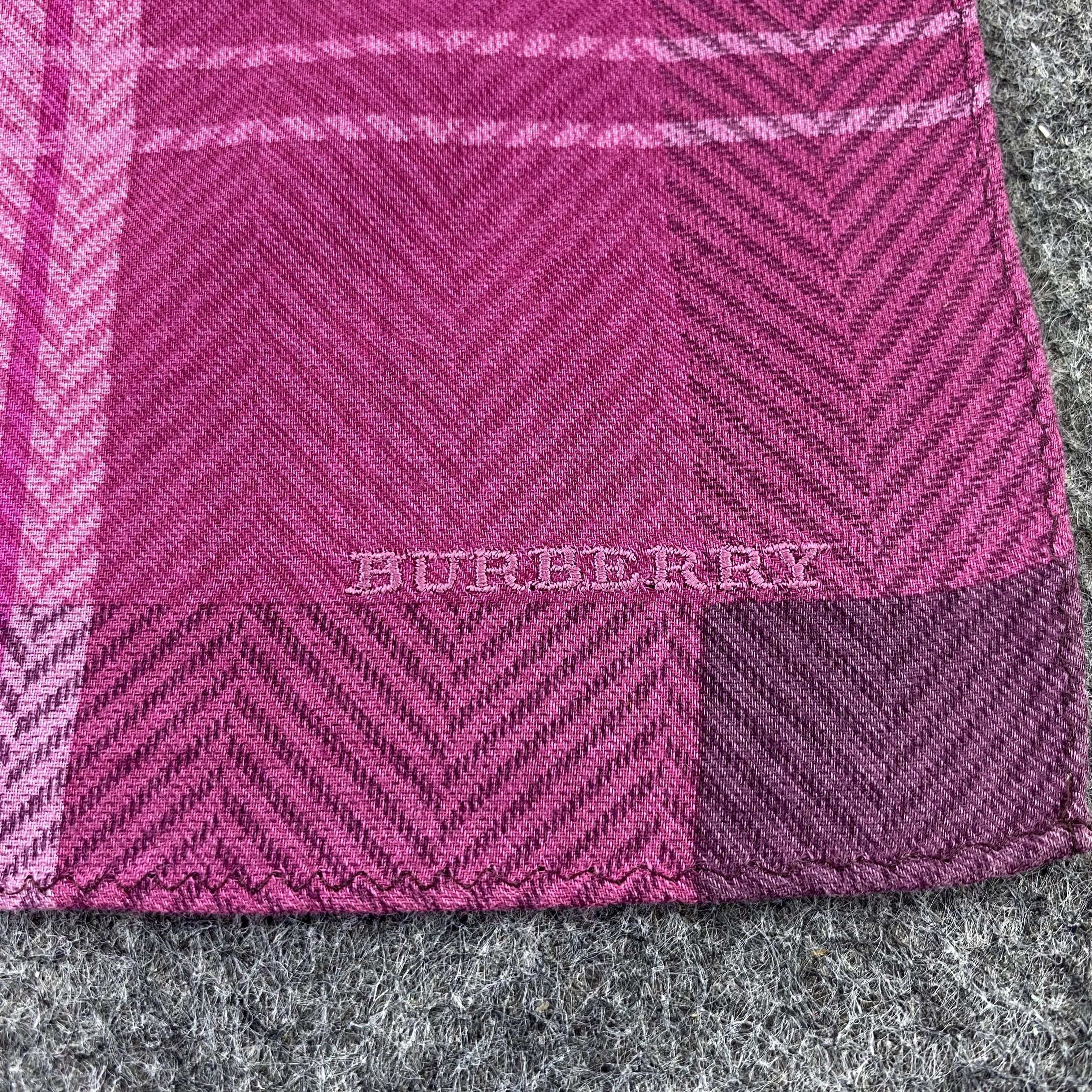 Burberry Burberry Handkerchief / Bandana / Neckerchief-B1173 Size ONE SIZE - 5 Thumbnail