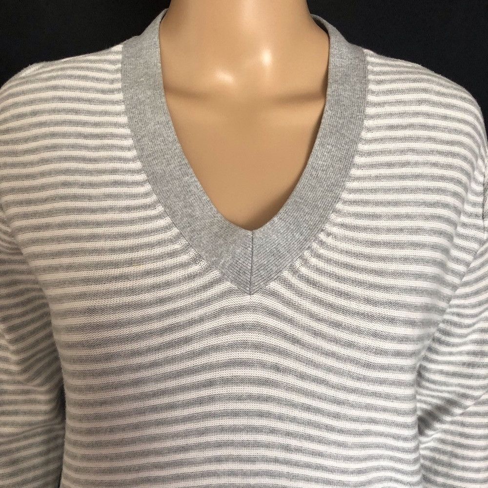 Tommy Hilfiger Tommy Hilfiger Striped V-Neck Sweater Grey Size S Size S / US 4 / IT 40 - 2 Thumbnail