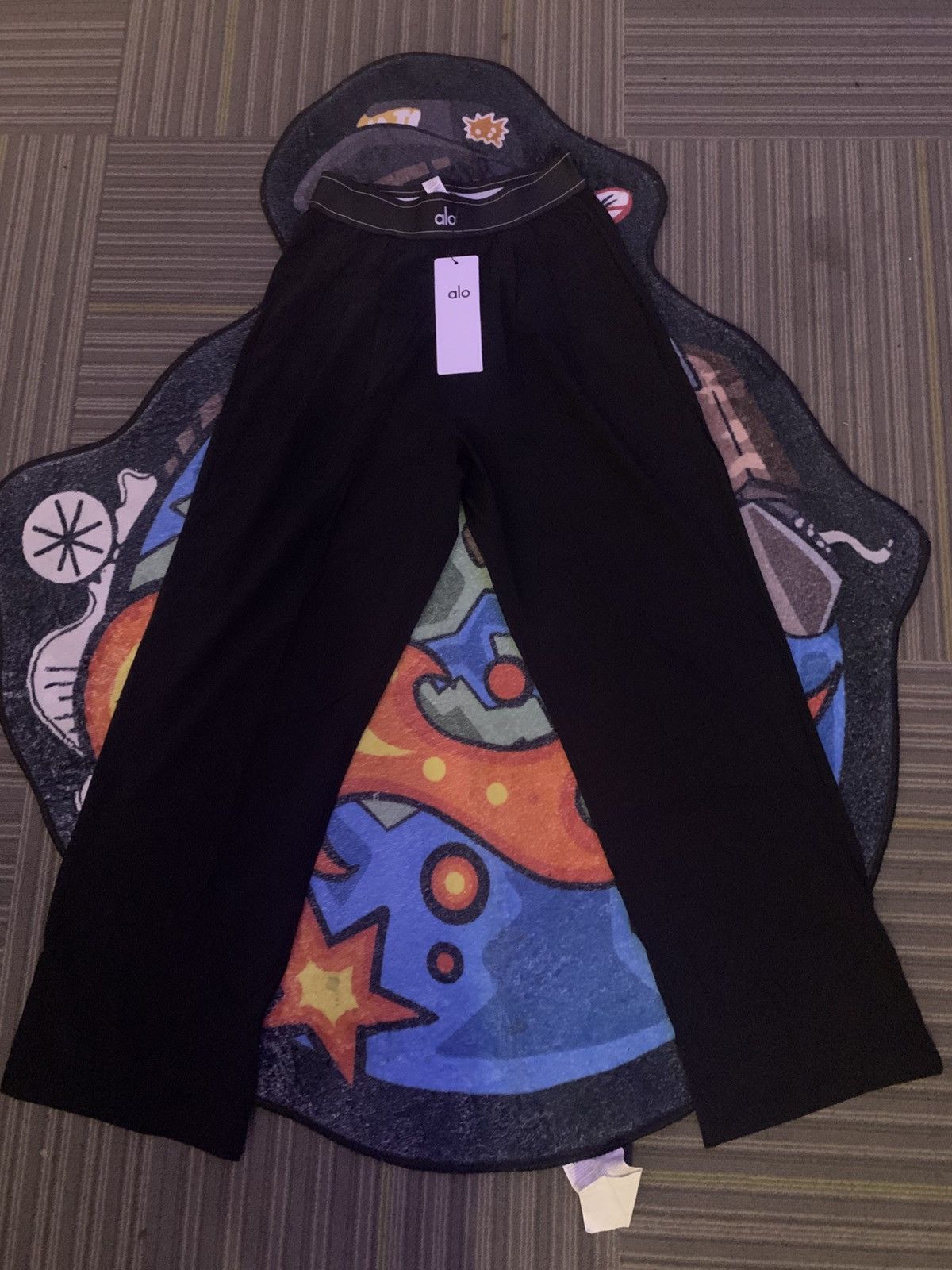 Alo Yoga Suit Up Trousers in Black, Women's (Size 26)