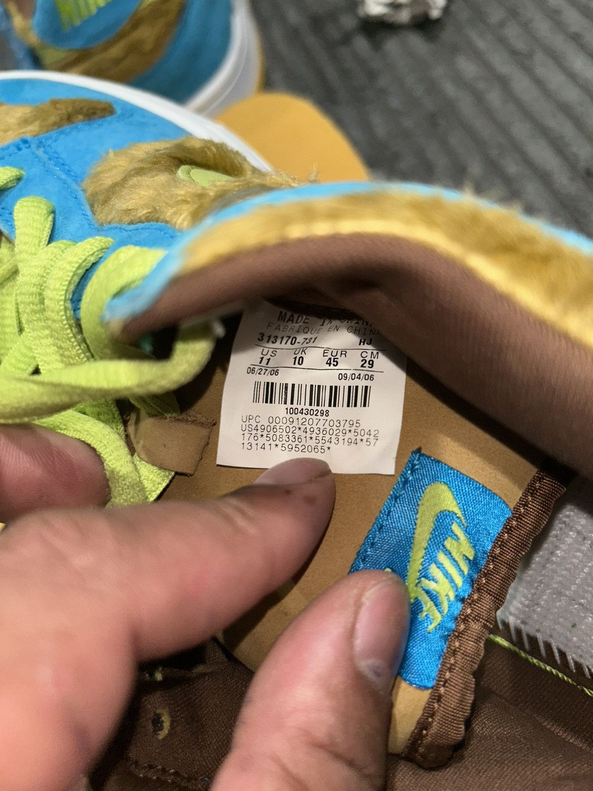 Vintage NIKE SB BABY BEAR Size US 11 / EU 44 - 17 Thumbnail