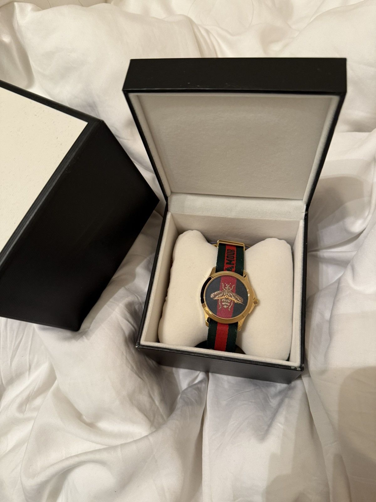 Gucci Gucci G-Timeless Red & Green Gold Bee Watch Size ONE SIZE - 1 Thumbnail