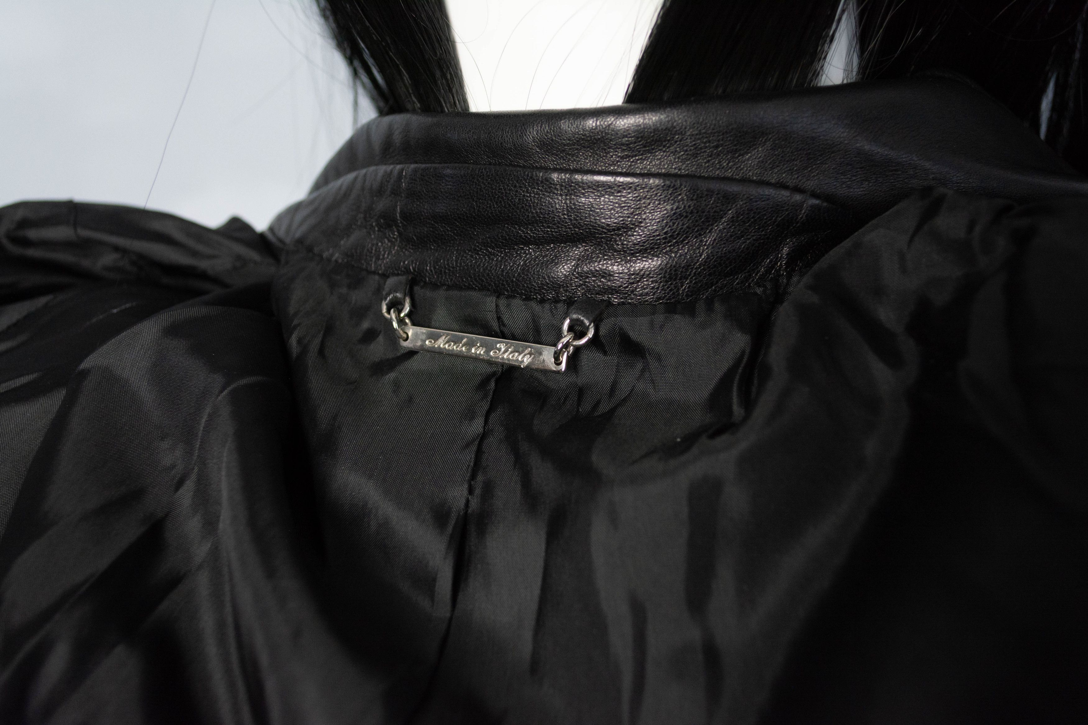 Gianfranco Ferre Gianfranco Ferré black sheepskin jacket Size S / US 4 / IT 40 - 10 Thumbnail