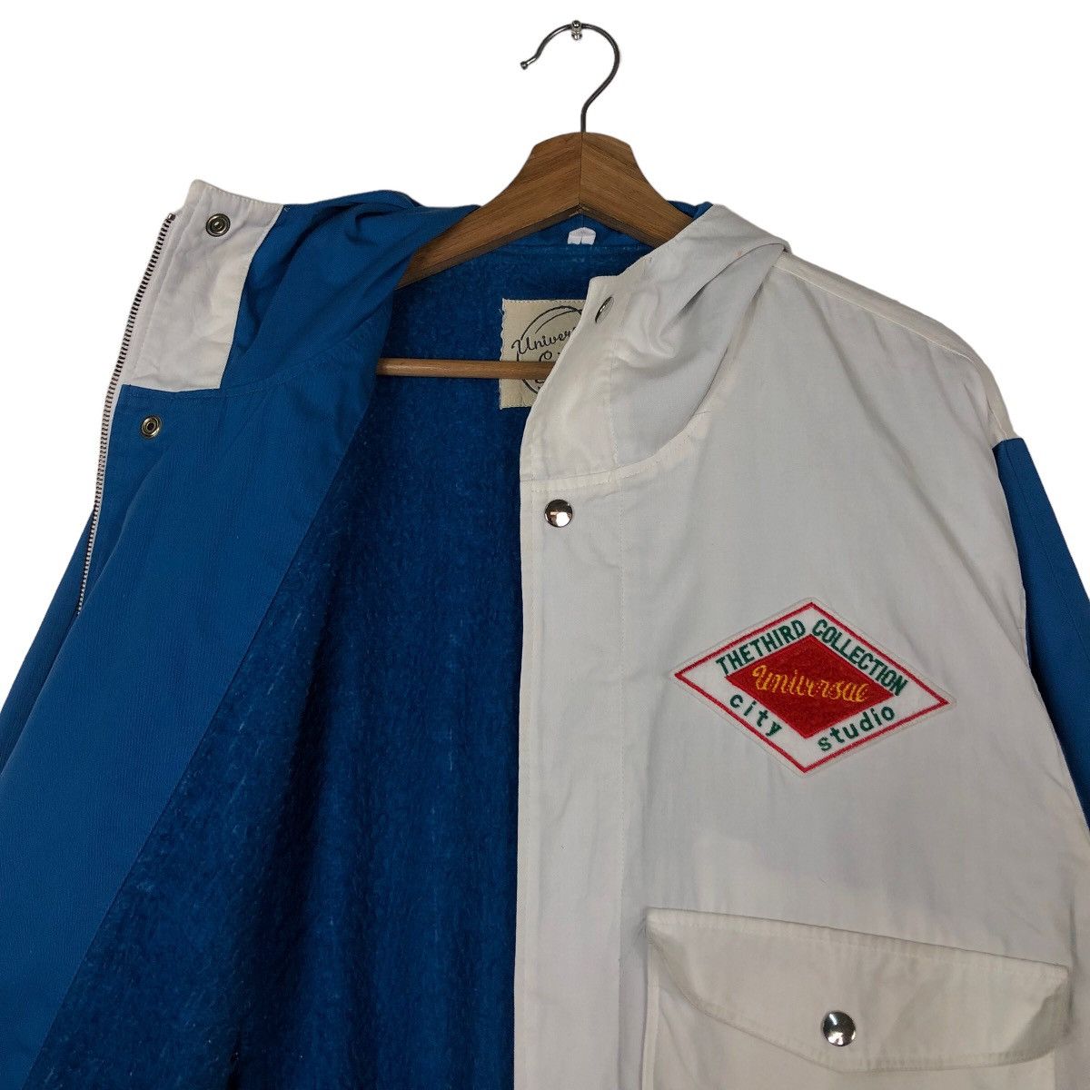 Japanese Brand Vintage Bomber Jacket Universal City Studio Big Logo Jumper Size US M / EU 48-50 / 2 - 13 Thumbnail