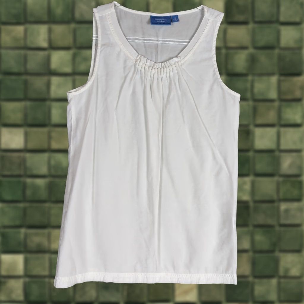 Vintage Simply Vera Wang Tank Top Shirt M Womens White Pintuck Cottagecore Prairie Size M / US 6-8 / IT 42-44 - 1 Thumbnail