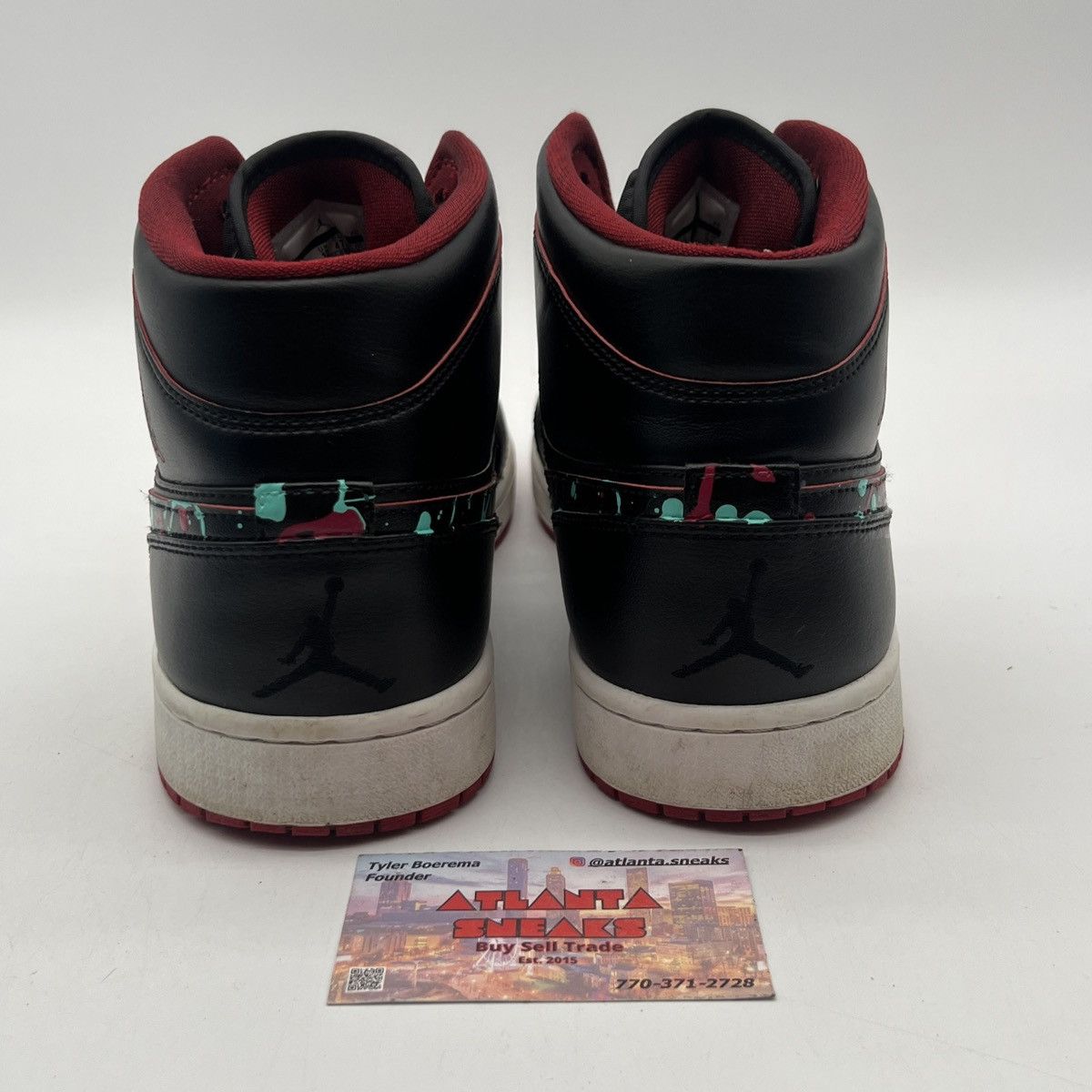 Nike Air Jordan 1 mid black red Size US 13 / EU 46 - 3 Thumbnail