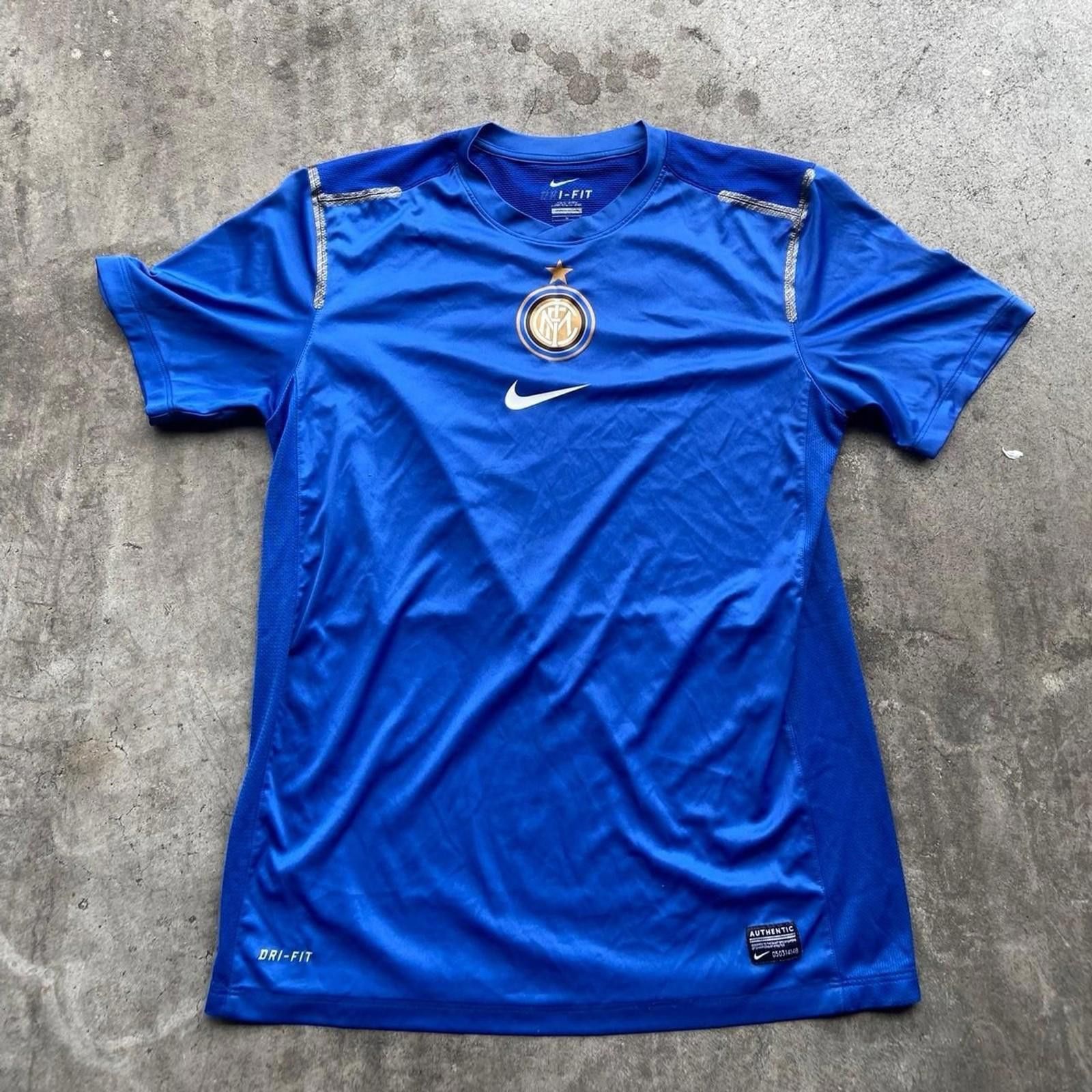Nike Nike Inter Milan Training Shirt Dri-Fit Nike Authentic SizeM Size US M / EU 48-50 / 2 - 1 Thumbnail