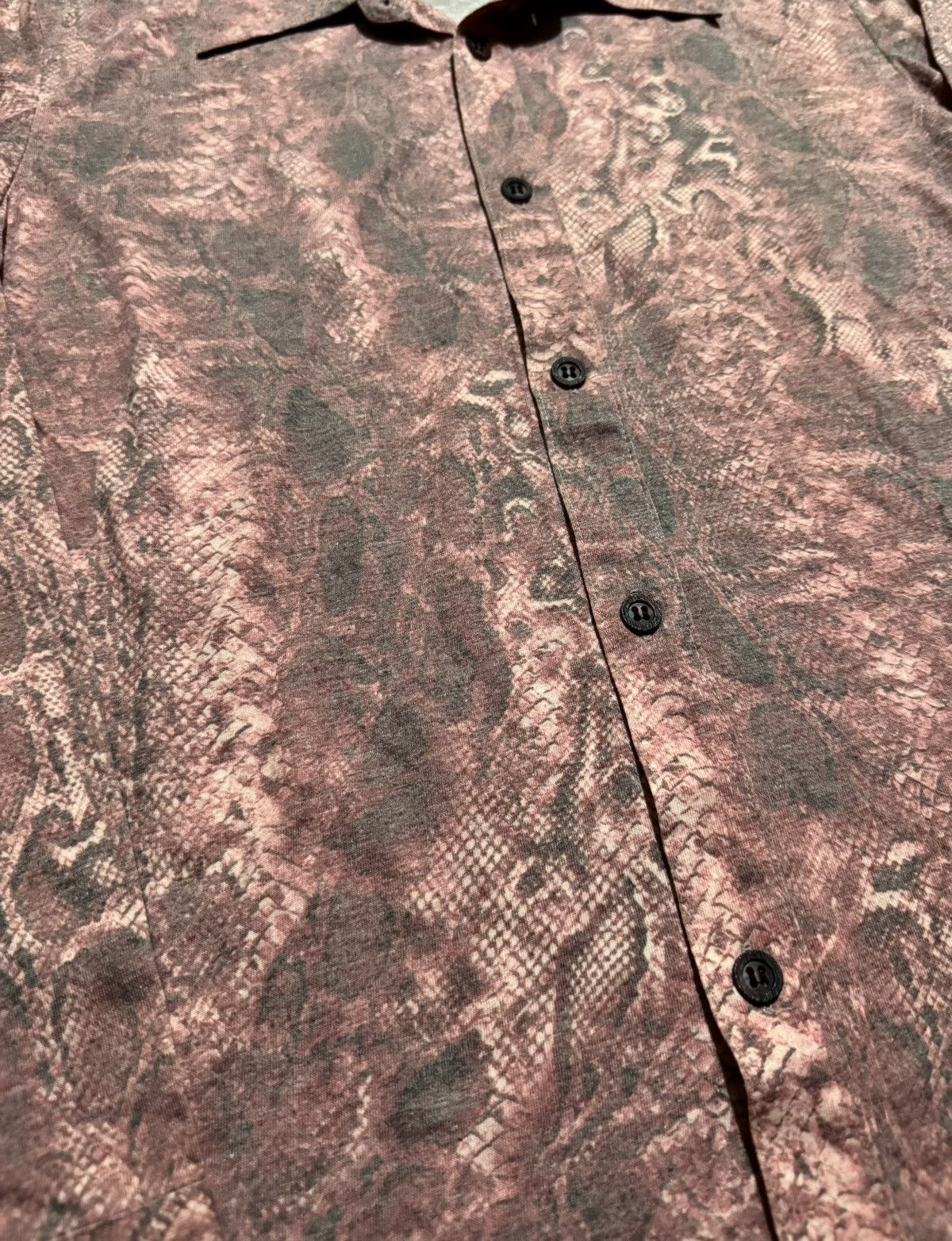 Tornado Mart TORNADO MART SNAKESKIN IFSIXWASNINE SHIRT Size US M / EU 48-50 / 2 - 4 Thumbnail