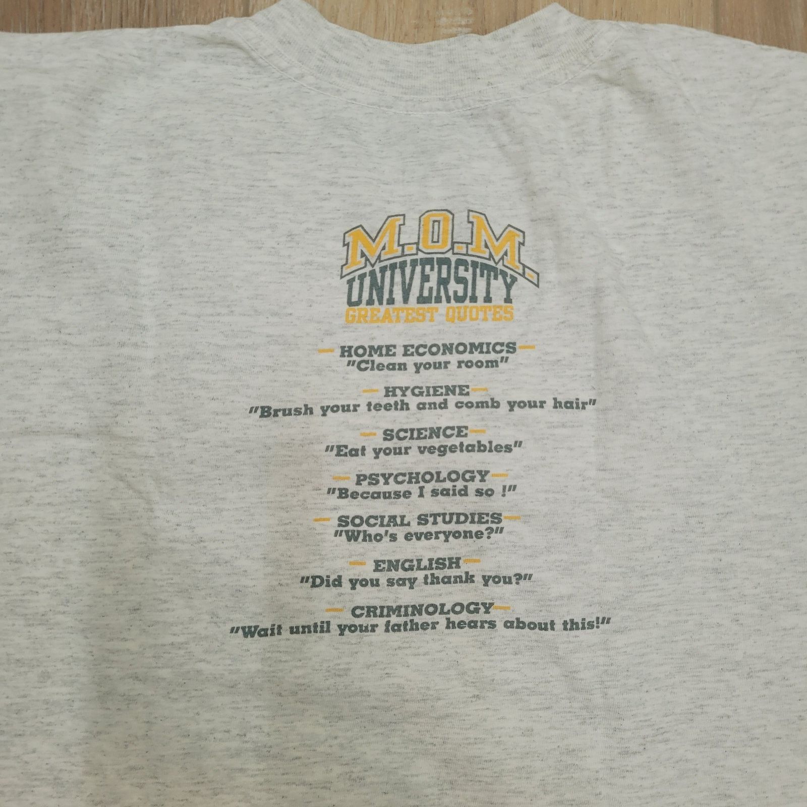 Vintage Vintage 90s MOM University T-Shirt Womens XL 2XL Baggy Size XL / US 12-14 / IT 48-50 - 5 Thumbnail