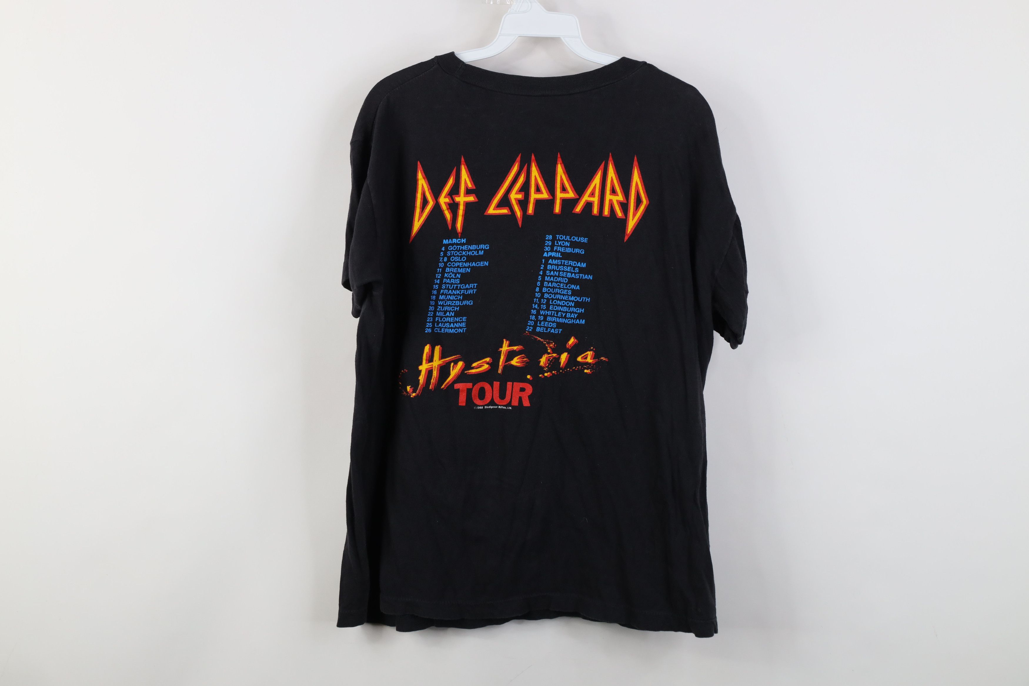 Vintage Vintage 80s Tour Def Leppard Band Short Sleeve T-Shirt Size US M / EU 48-50 / 2 - 14 Thumbnail