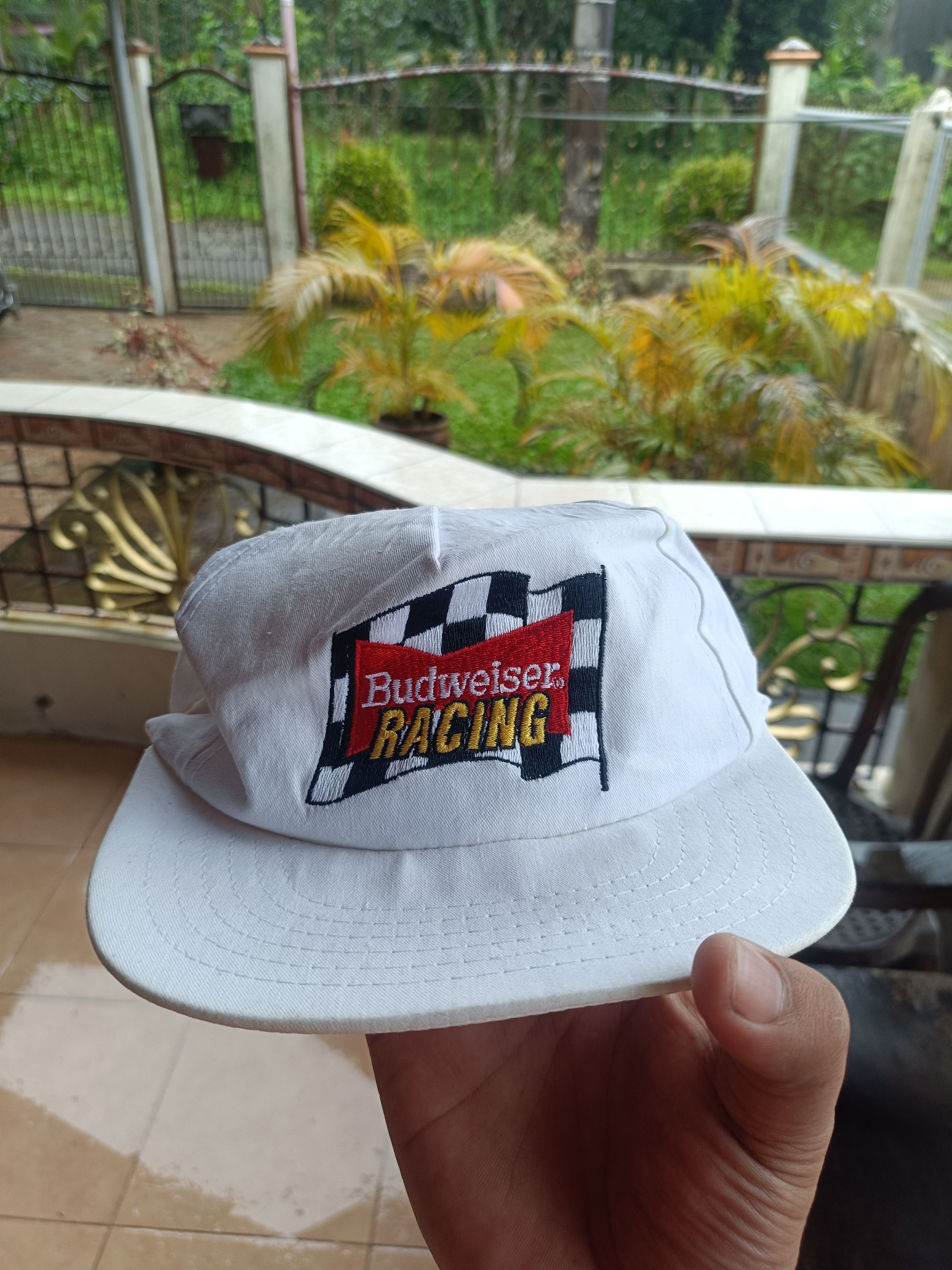 Budweiser Vintage Budweiser racing cap Size 32 - 1 Thumbnail