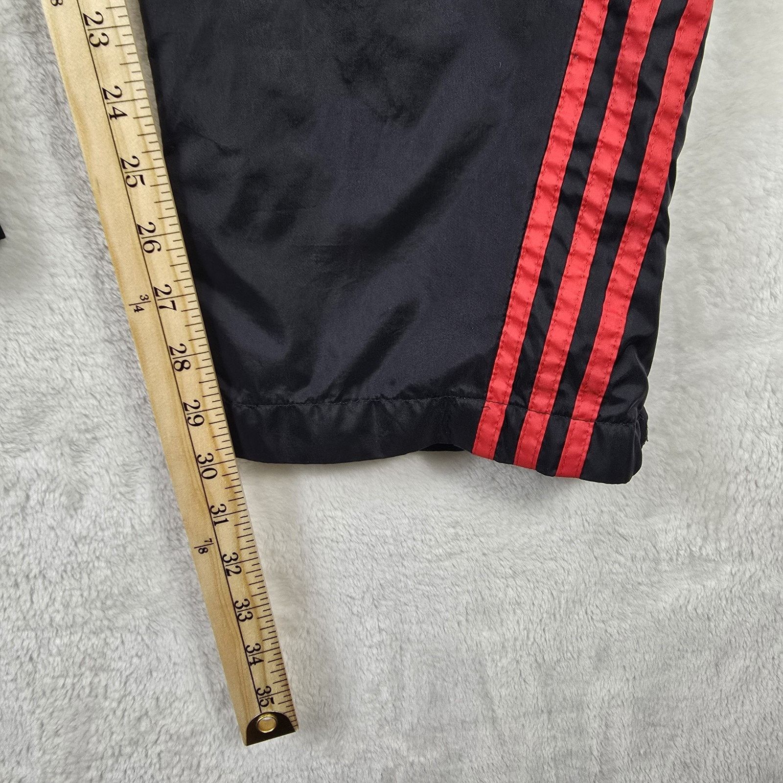 Adidas Vintage Adidas Pants Large Black Red Track Windbreaker Size US 36 / EU 52 - 13 Thumbnail
