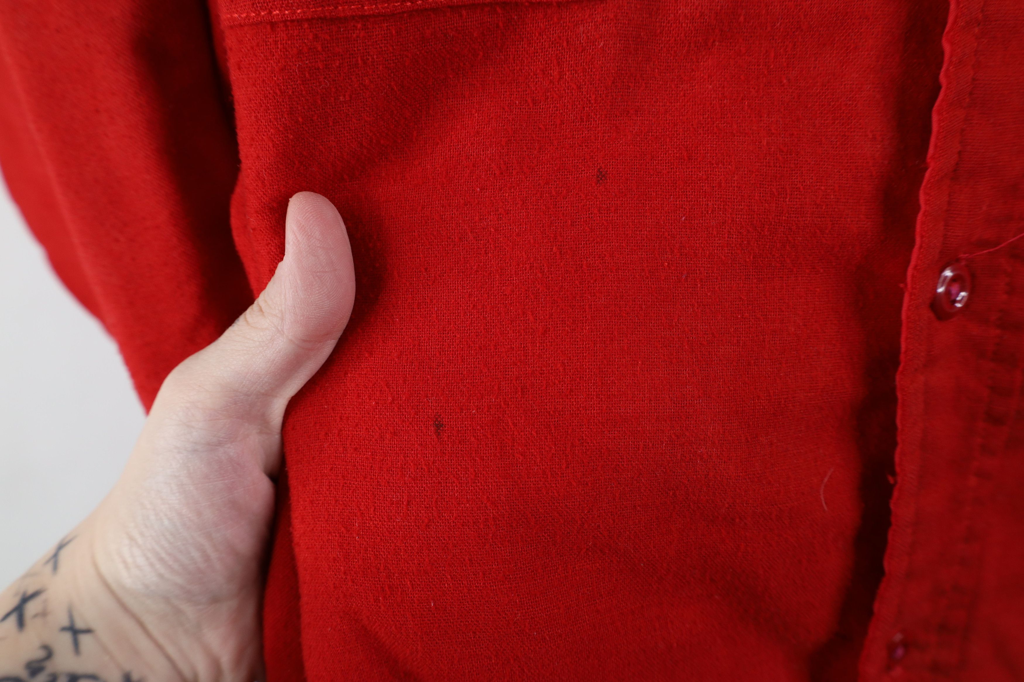 Vintage Vintage 70s Streetwear Quilted Button Shirt Jacket Red USA Size US L / EU 52-54 / 3 - 5 Thumbnail