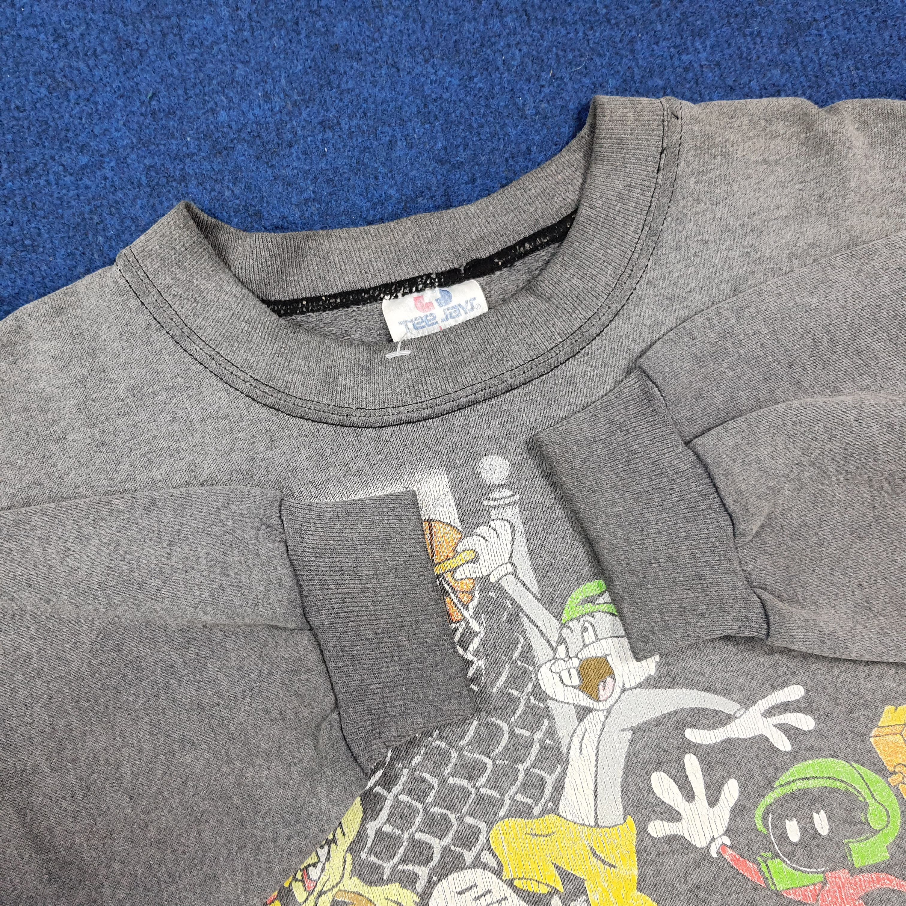 TEE JAYS Vintage Looney Tunes Basketball Graphic Sweatshirt C300N25 Size US M / EU 48-50 / 2 - 4 Thumbnail