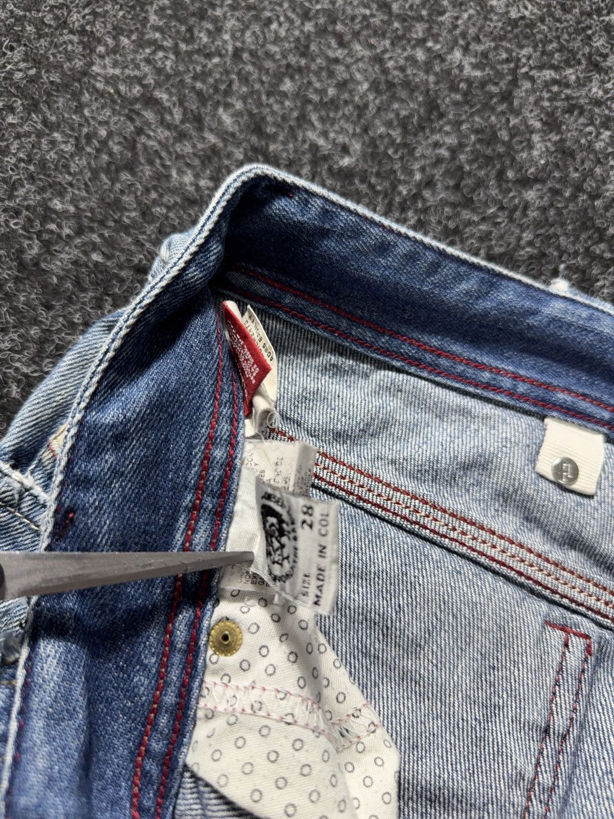 Diesel 00s Diesel Vntg Dirty Distressed Opium Punk Rock Y2K Jeans Size US 28 / EU 44 - 11 Thumbnail