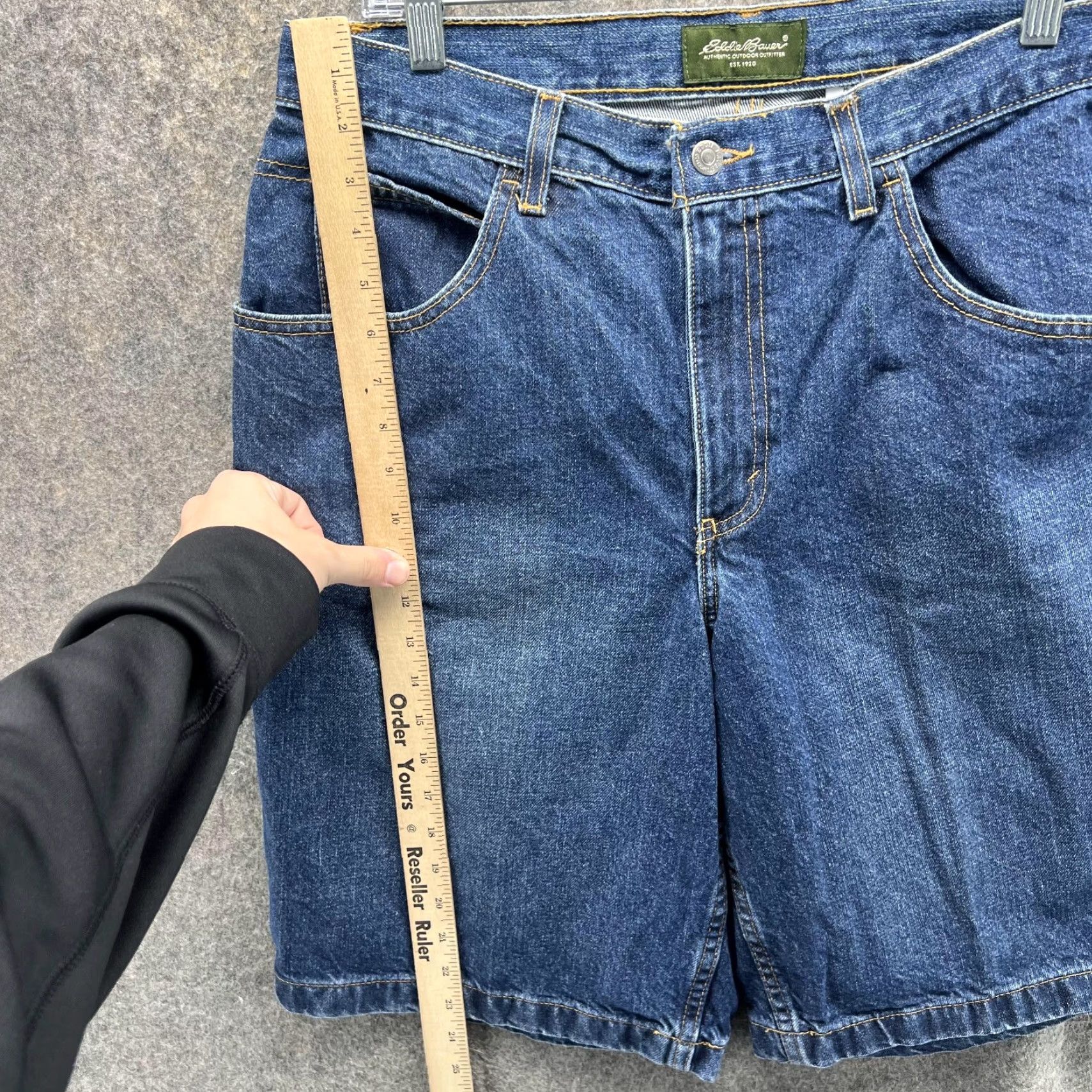 Eddie Bauer VINTAGE Eddie Bauer Jean Shorts Men 34 Blue Denim Casual Hip Hop Jorts Bermuda 5-Pocket Design Baggy 34 Mens Regular Denim Size US 34 / EU 50 - 6 Thumbnail
