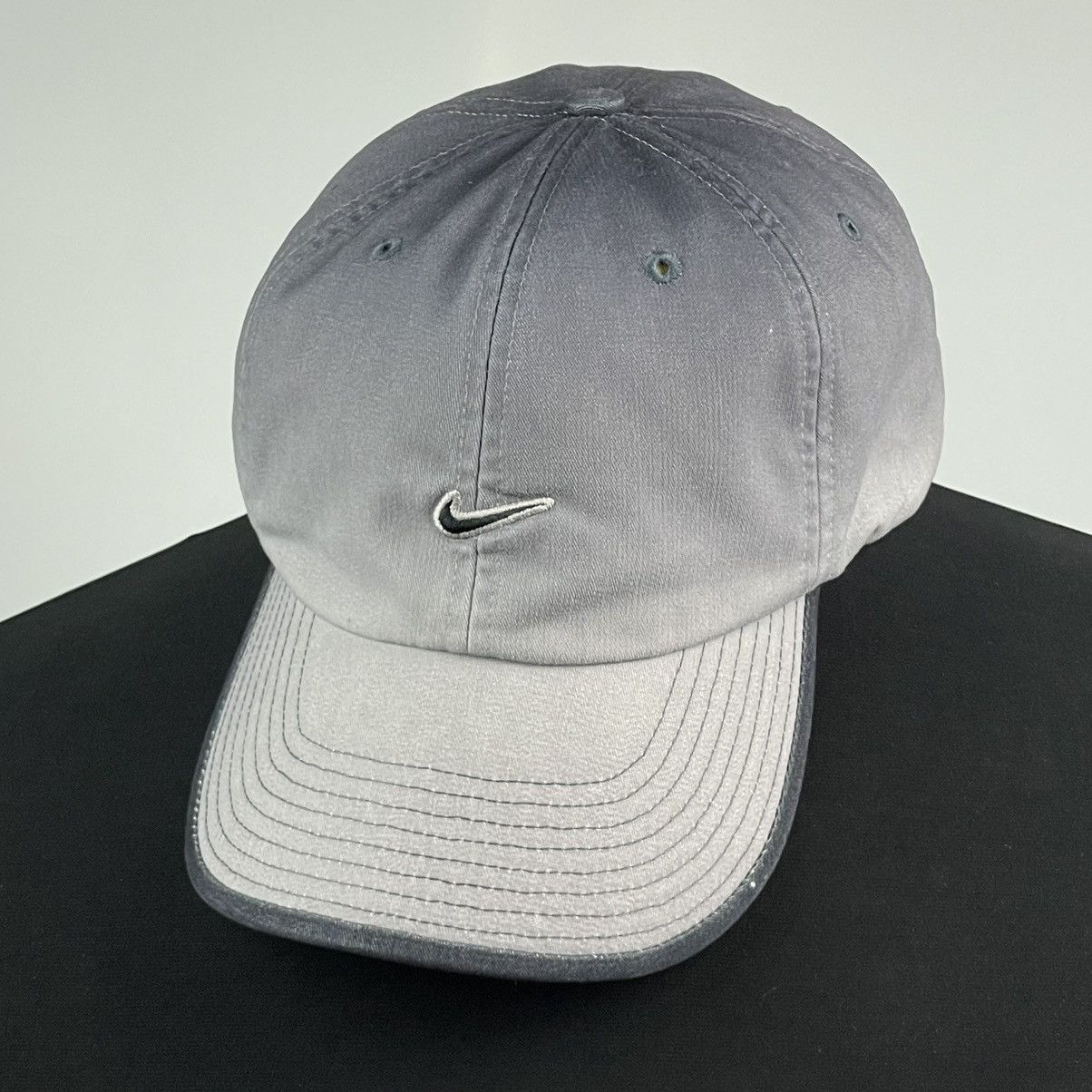 vintage nike swoosh cap