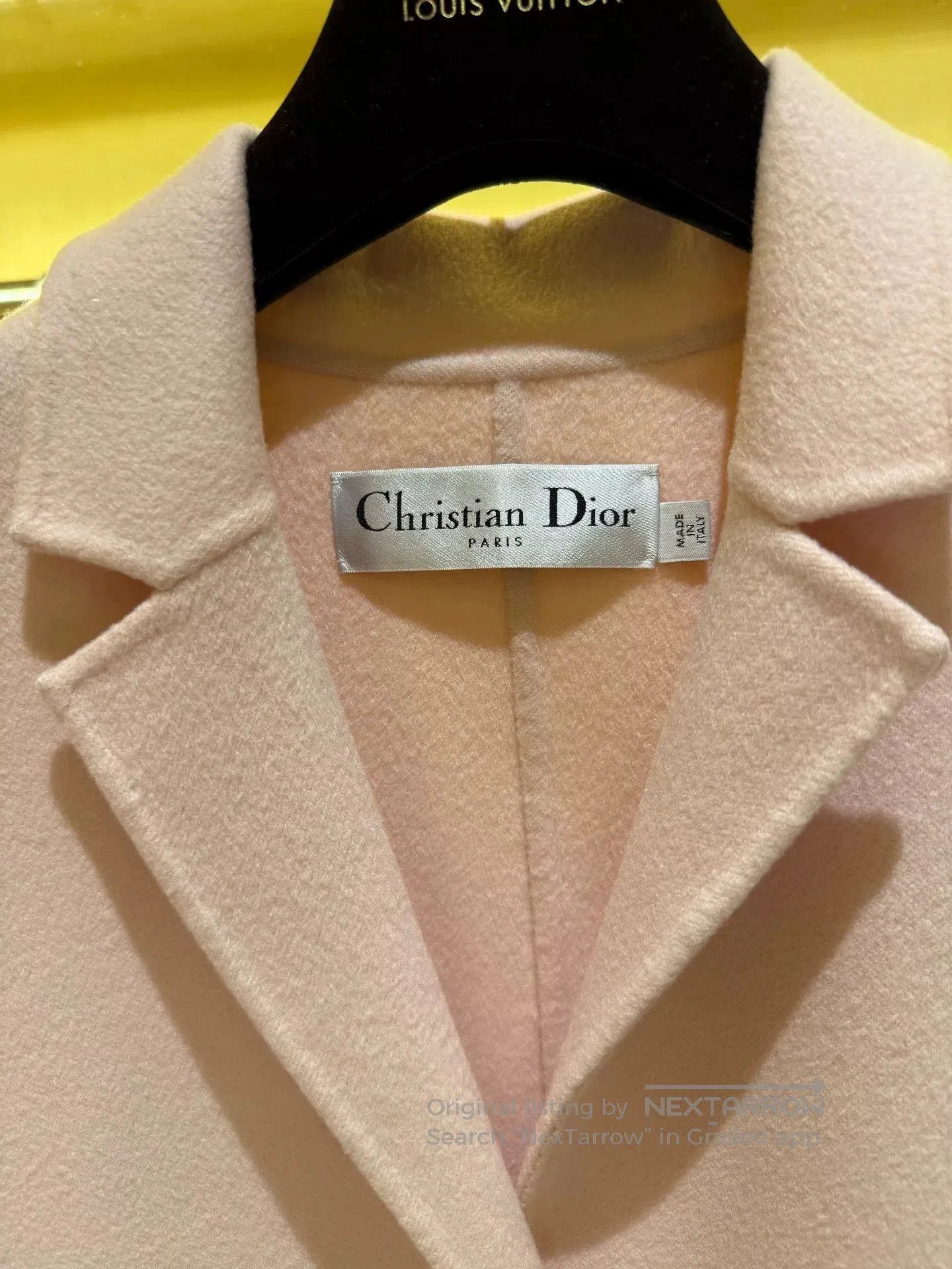 Dior dior pink cashmere coat size 38. Size US M / EU 48-50 / 2 - 5 Thumbnail