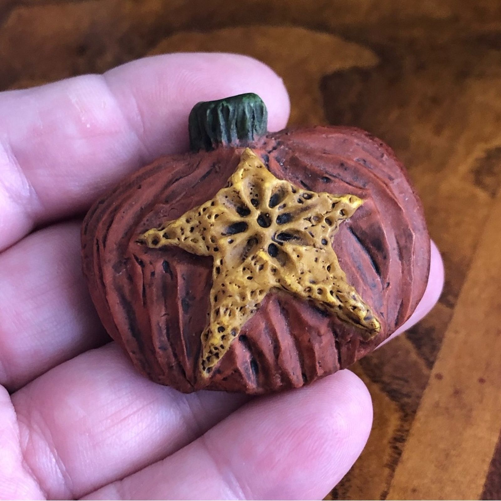 Jewelry Rustic style pumpkin brooch pin Size ONE SIZE - 3 Thumbnail