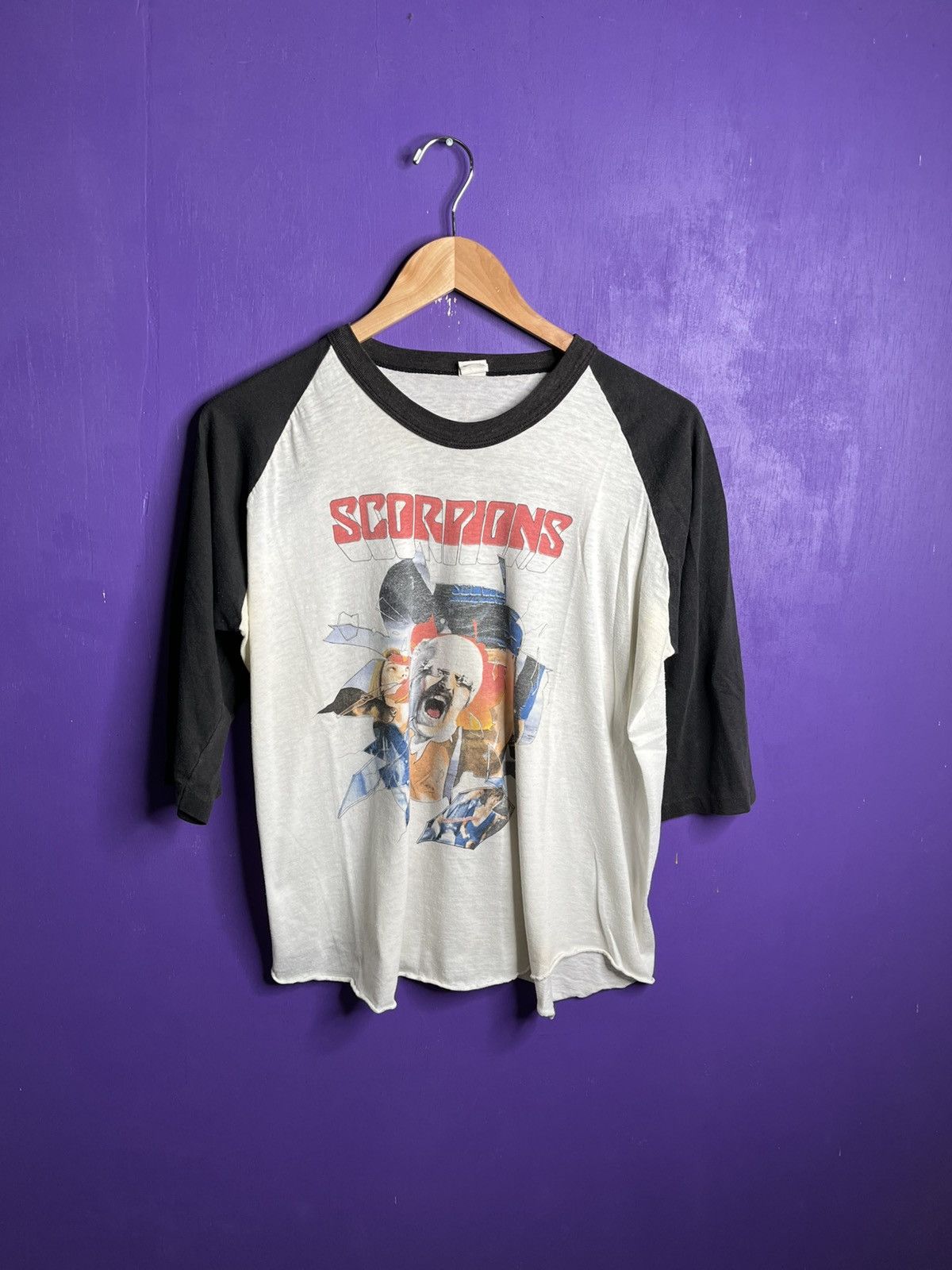 Band Tees × Vintage Vintage 1984 Scorpions glass shattering tour raglan tee Size US L / EU 52-54 / 3 - 1 Thumbnail