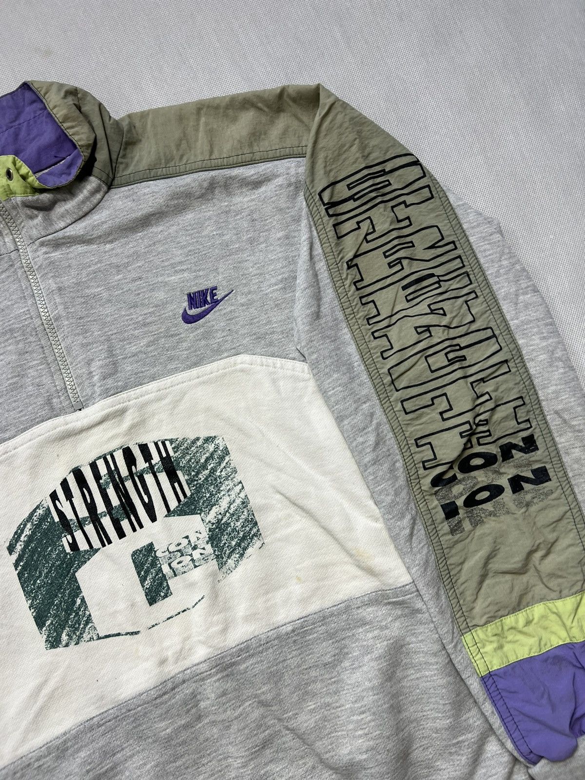 Nike × Vintage Sweatshirt Nike Strenght Vintage 80’s Boxy Fit 66x66 cm Size US M / EU 48-50 / 2 - 2 Thumbnail