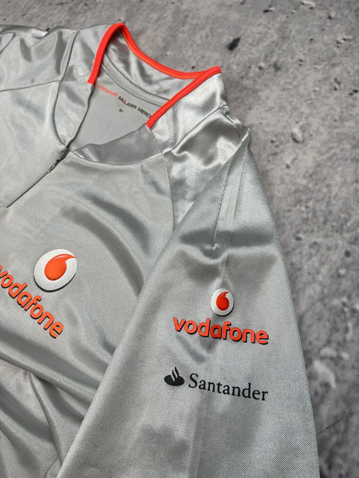 Vintage Vodafone Silver jersey vintage tee Size US M / EU 48-50 / 2 - 2 Thumbnail