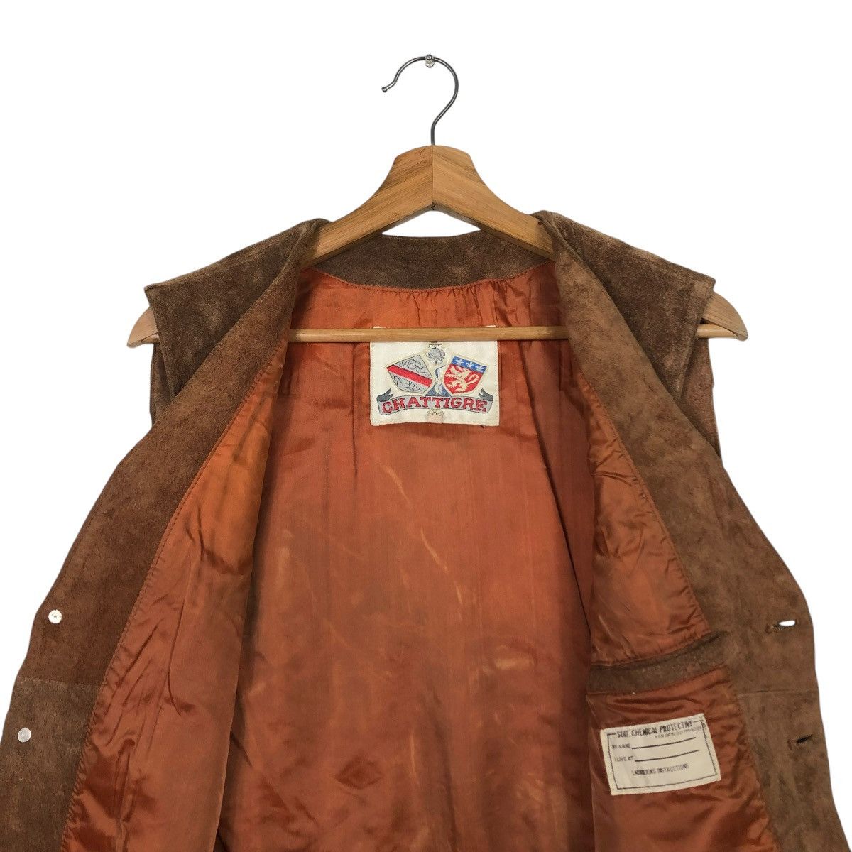 Japanese Brand 🔥VINTAGE VEST GENUINE LEATHER COWBOY DESIGN CHATTIGRE Size US M / EU 48-50 / 2 - 16 Thumbnail