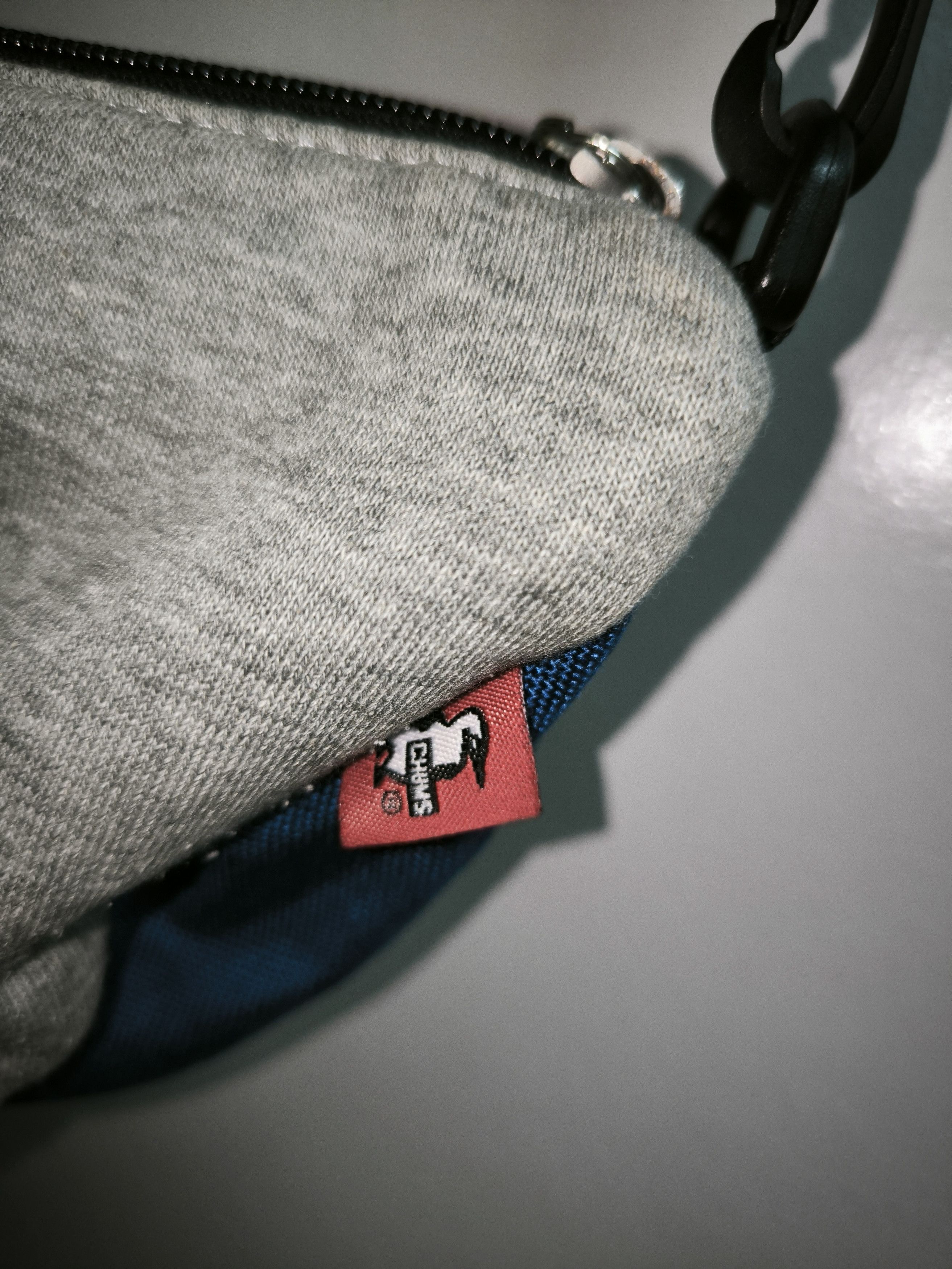 Chums × Vintage Mini Banana Shoulder Sling Bag Size ONE SIZE - 9 Thumbnail