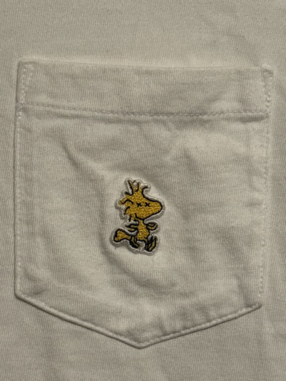 Kaws × Peanuts × Uniqlo Uniqlo X Kaws X Peanuts Woodstock White SS Pocket T-Shirt Size US XS / EU 42 / 0 - 3 Thumbnail