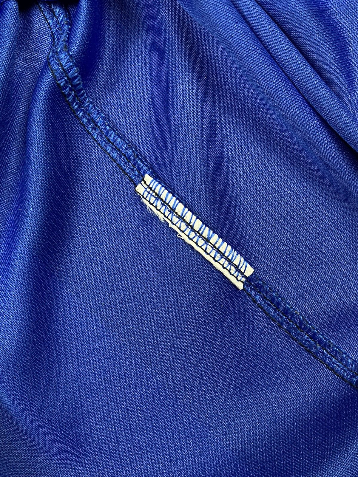 Nike Vintage Nike Inter Milan soccer jersey size L Size US L / EU 52-54 / 3 - 12 Thumbnail