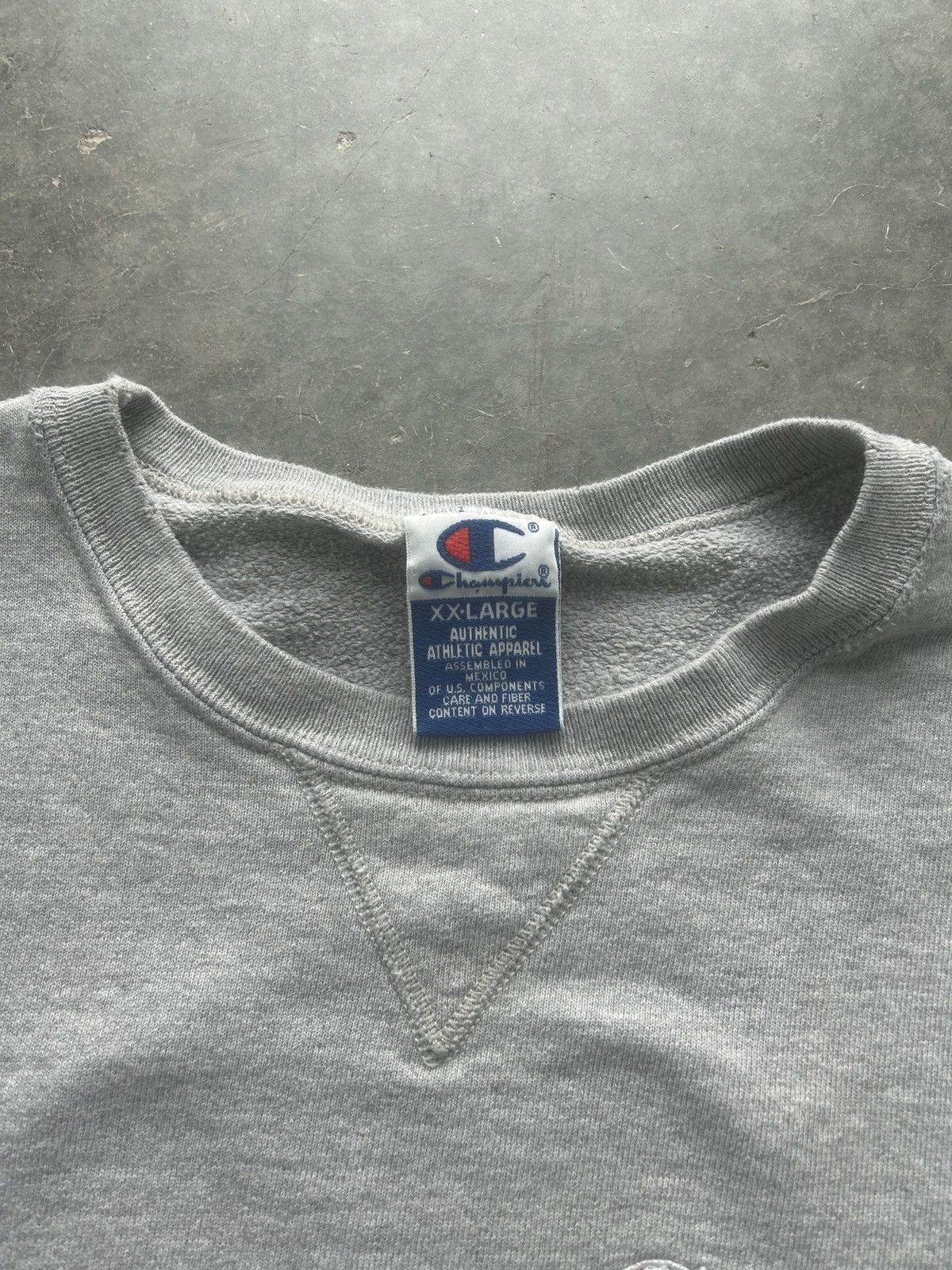 Champion × Vintage Vintage 90s Champion Script Logo Crewneck Sweatshirt Size US XXL / EU 58 / 5 - 3 Thumbnail