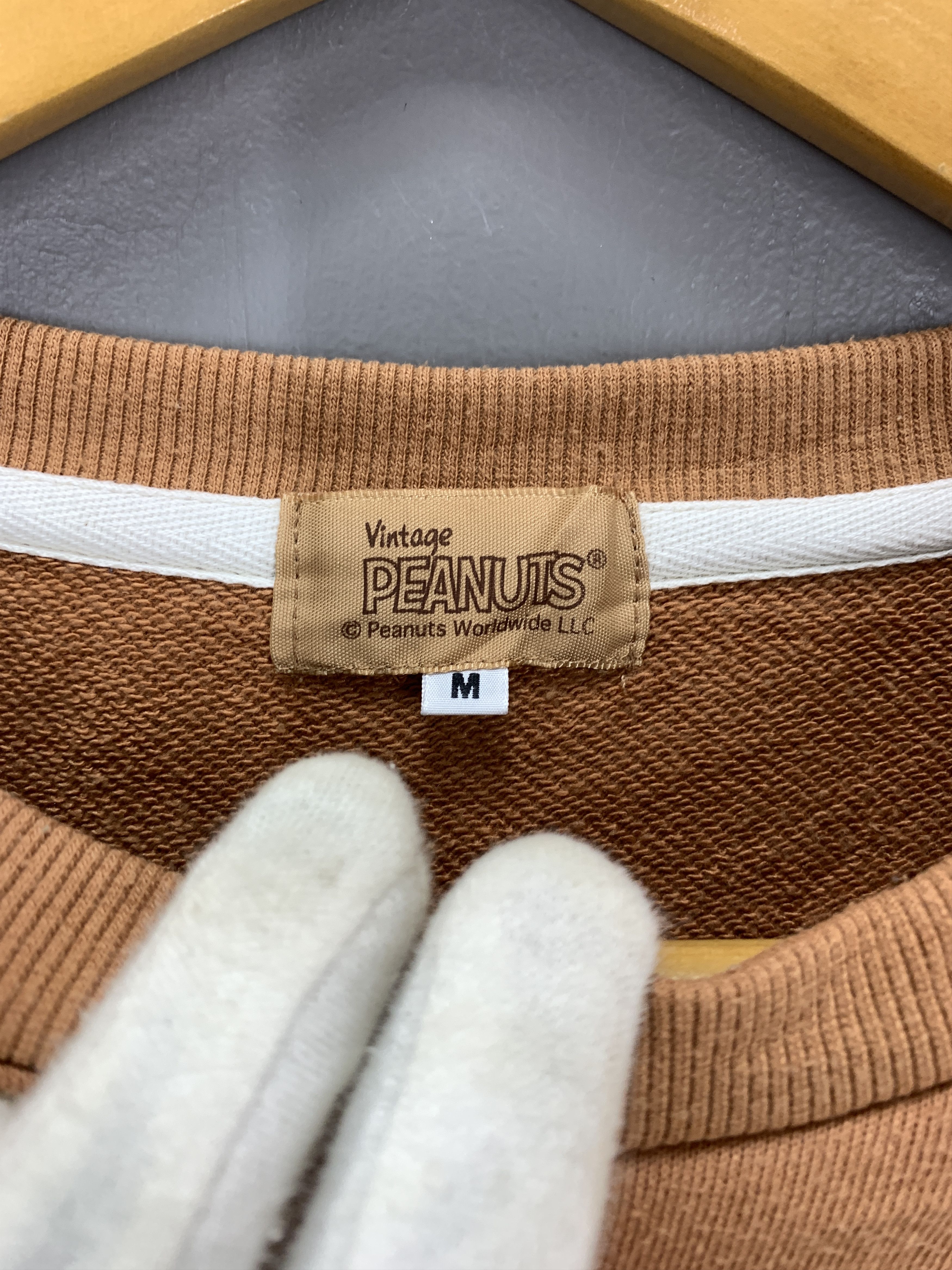Peanuts CHARLIE BROWN Crew Neck Sweatshirt #2133/18 Size US M / EU 48-50 / 2 - 6 Thumbnail