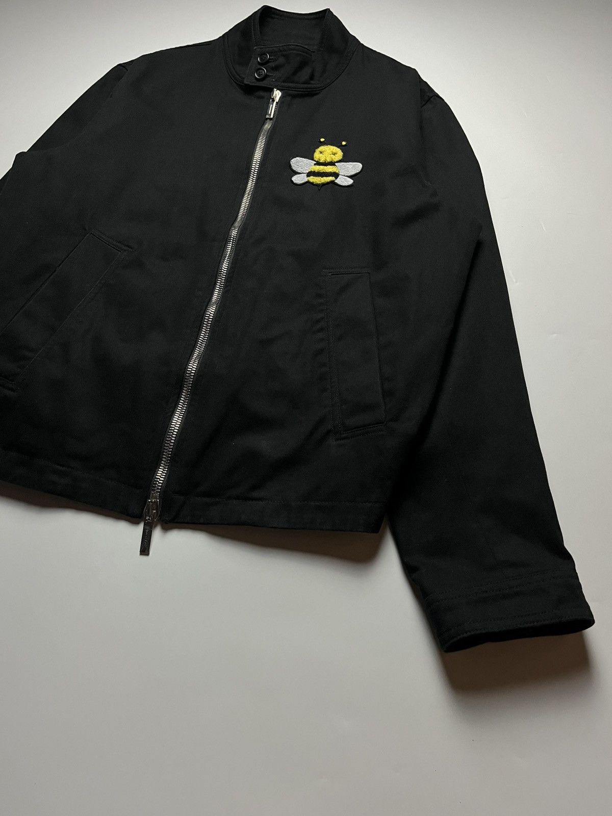 Dior × Kaws Dior Homme x KAWS SS19 Bee Drill Jacket - Kim Jones Era Size US L / EU 52-54 / 3 - 7 Thumbnail