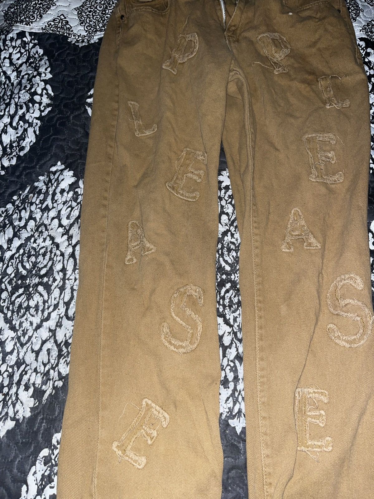 Other Brown Distressed Letter Pants Size 34 Size US 34 / EU 50 - 2 Thumbnail