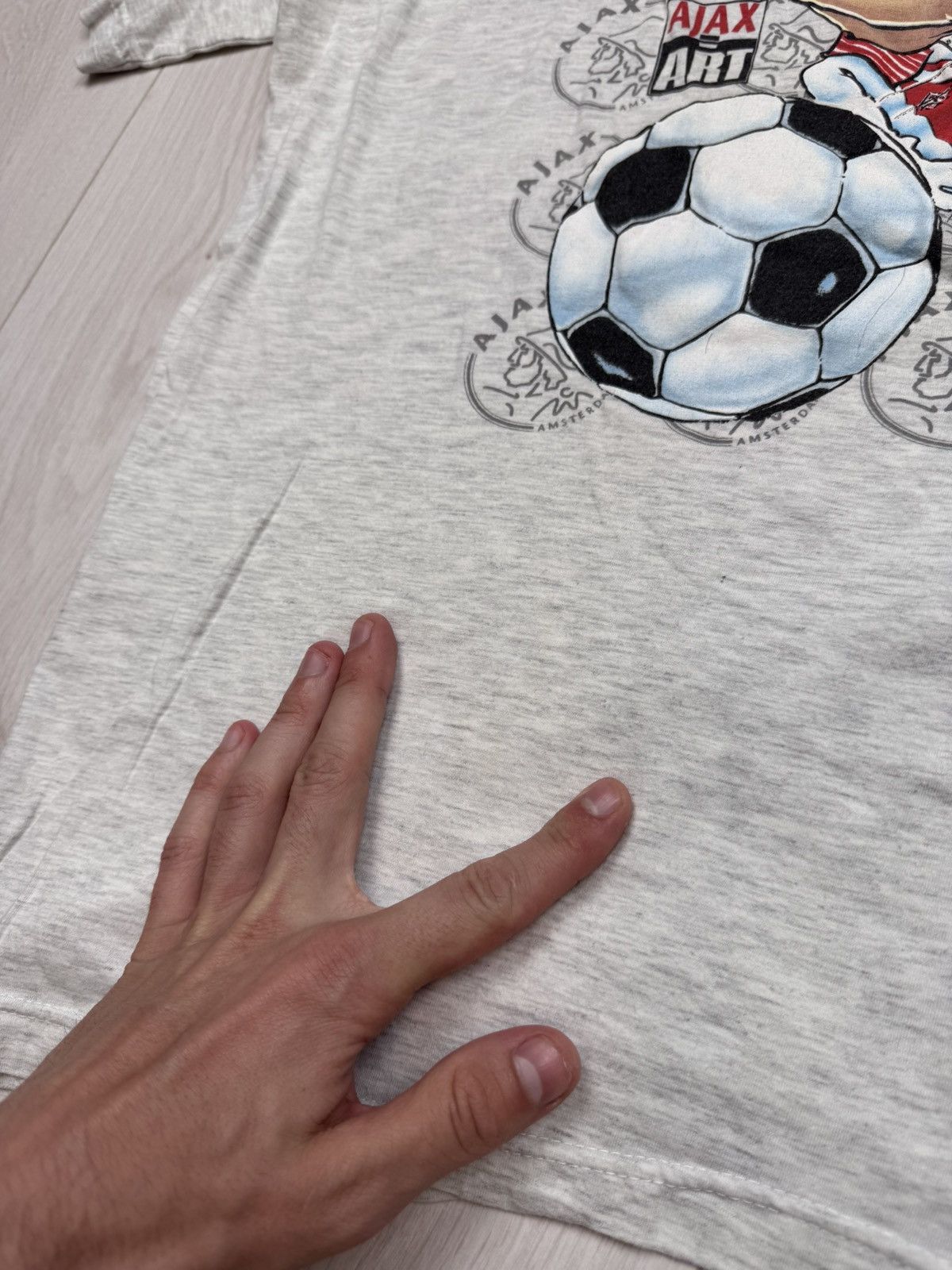 Vintage Vintage 90s Ajax Ronald De Boer Football White T-shirt Size US XL / EU 56 / 4 - 7 Thumbnail