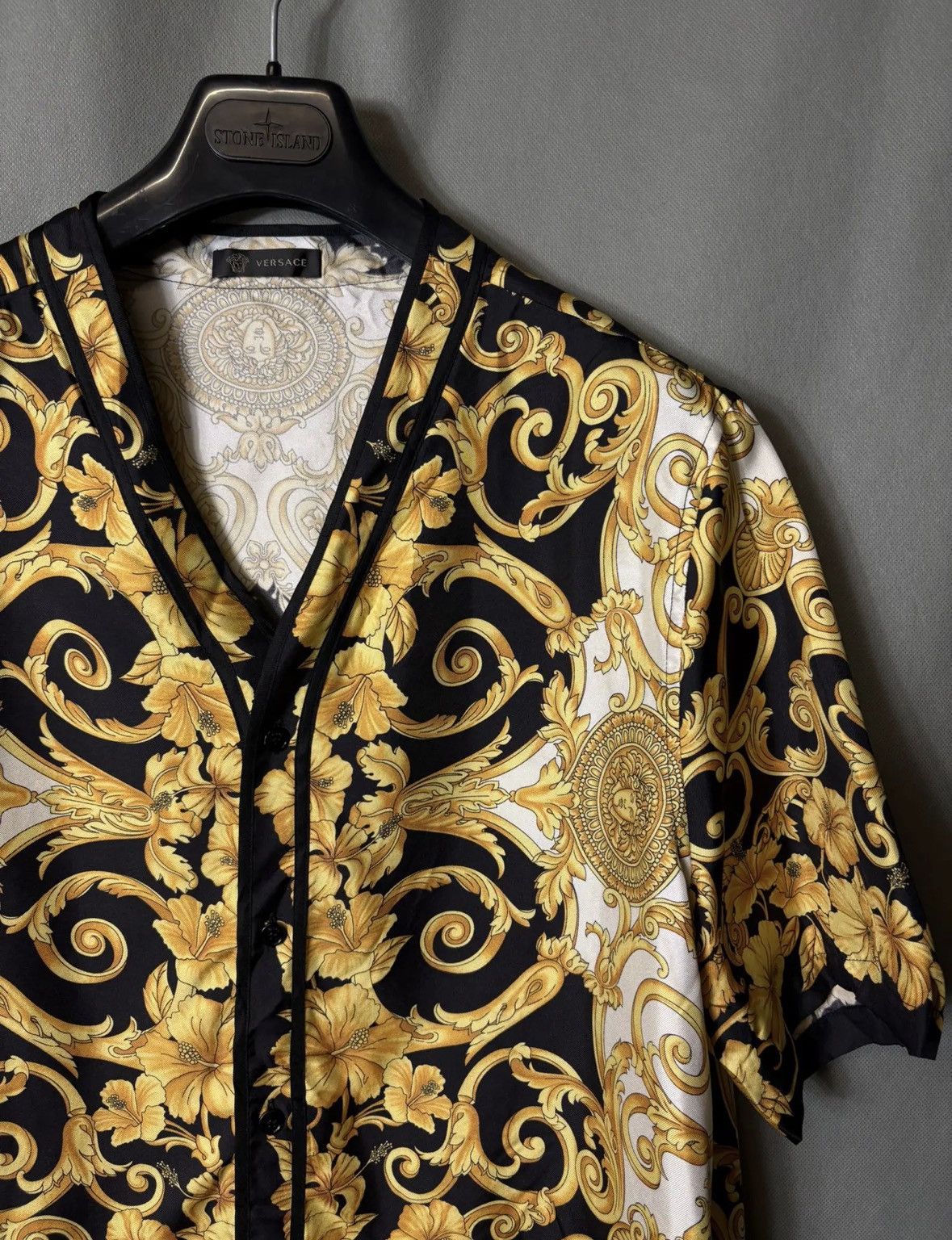 Versace Versace baroque print shirt Size US M / EU 48-50 / 2 - 3 Thumbnail