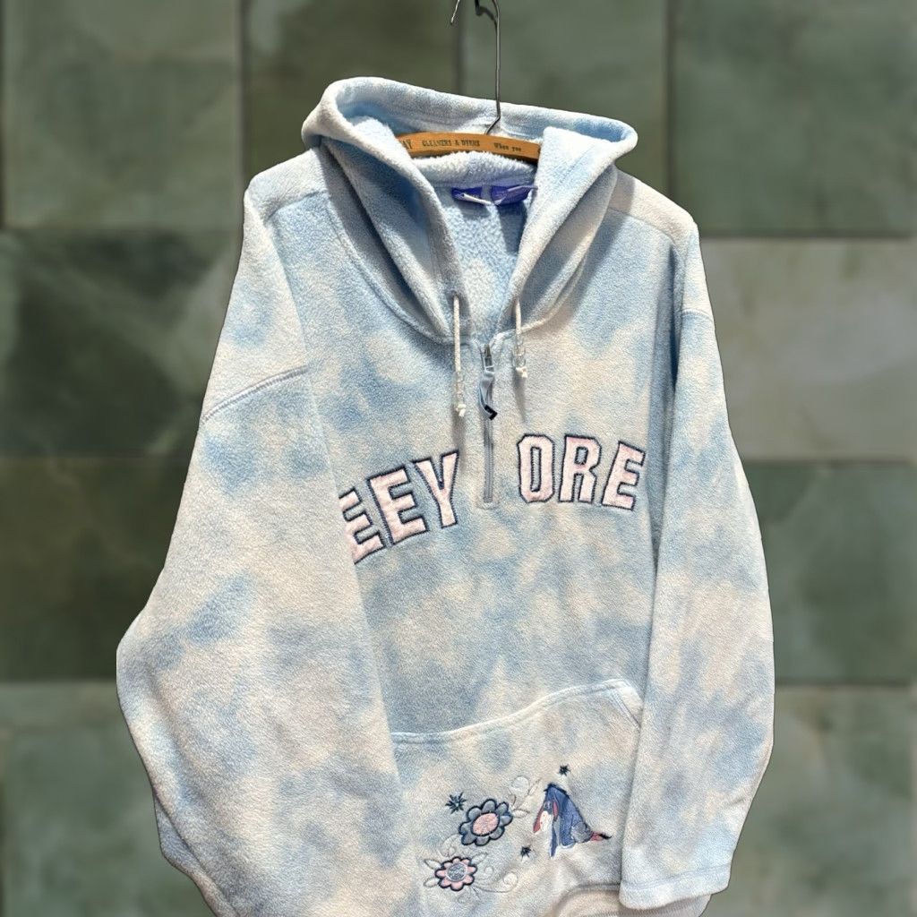 Disney VINTAGE Disney Winnie The Pooh Women’s Blue Fleece Eeyore Sweatshirt 2XL Women's Sweatshirt Blue Eeyore Pooh 2XL Mens? Size XXL / US 16-18 / IT 52-54 - 1 Thumbnail