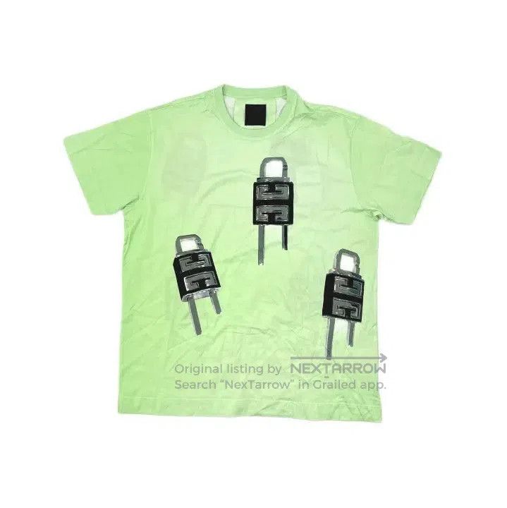Givenchy Givenchy Lock Pattern Men's SS23 Short Sleeve T-Shirt. Size US XL / EU 56 / 4 - 2 Thumbnail
