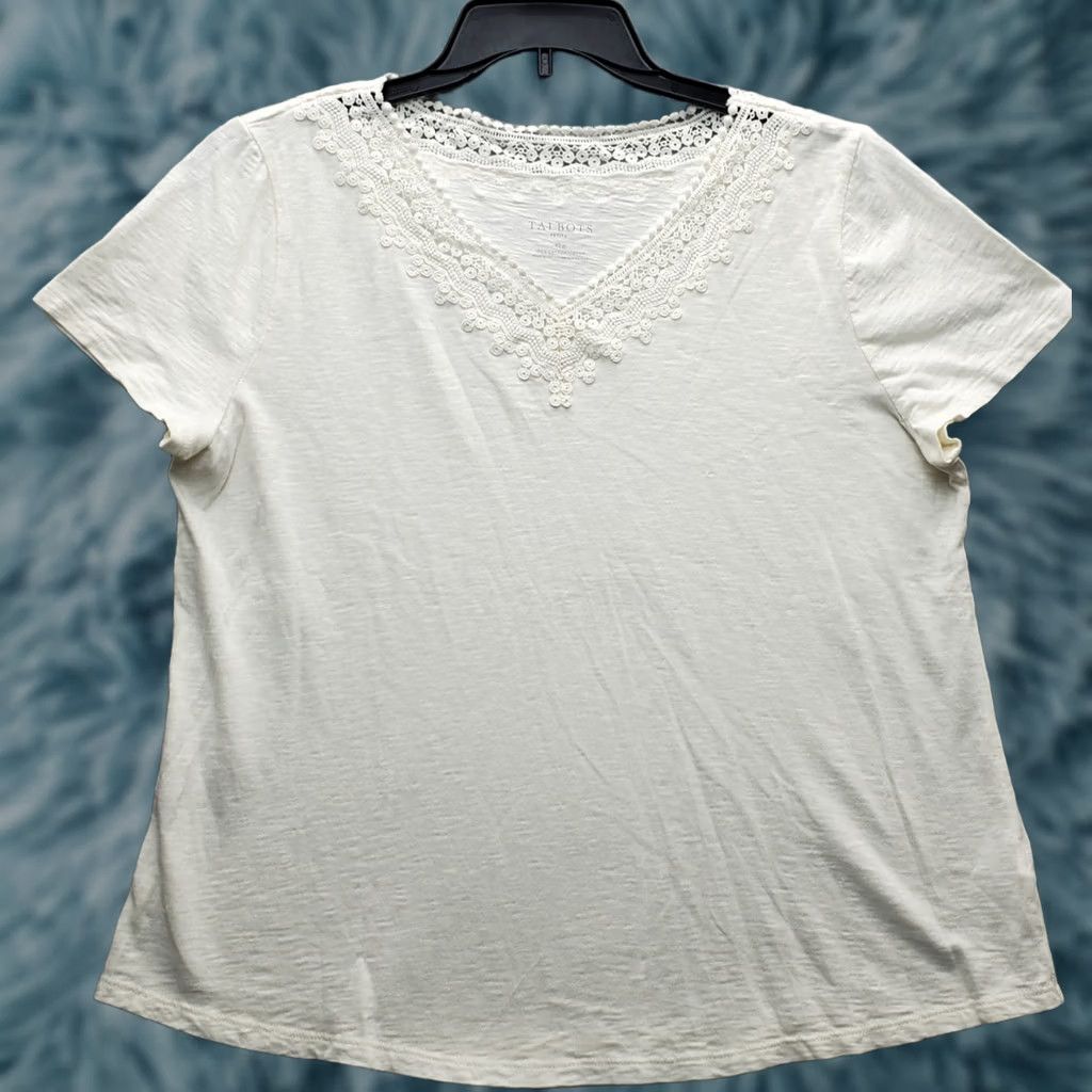 Talbots Talbots Blouse Womens Petites XL Tan Short Sleeve Lace Trim V-Neck Pullover Tank? Size XL / US 12-14 / IT 48-50 - 1 Thumbnail