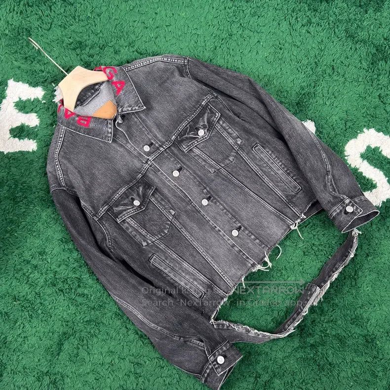 Balenciaga Balenciaga Black and Gray Collar Embroidered Logo Destroye Size XS / US 0-2 / IT 36-38 - 3 Thumbnail