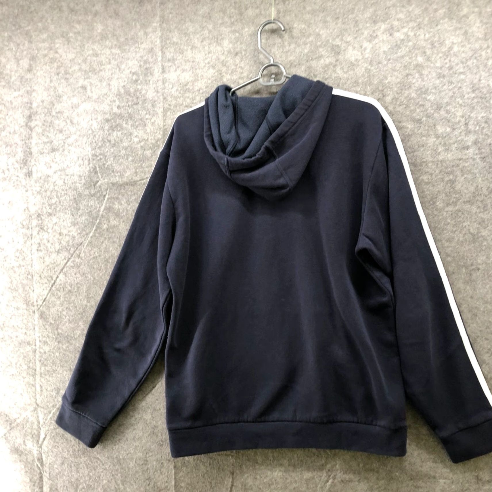 Adidas Adidas Pullover Hoodie Mens M Navy Blue 3 Stripe Sweatshirt Fleece Logo Striped Kangaroo Pocket Athletic Sweatshirt Size US M / EU 48-50 / 2 - 2 Thumbnail