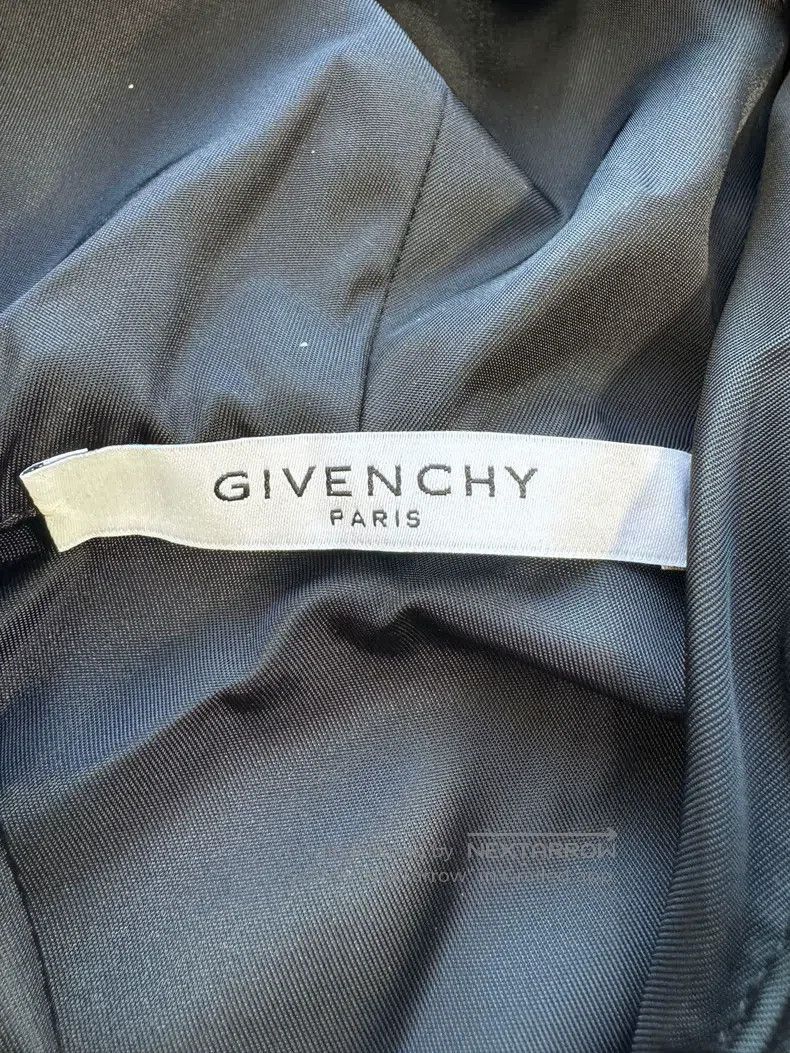 Givenchy Givenchy Size37 Black Shirt Size US M / EU 48-50 / 2 - 3 Thumbnail