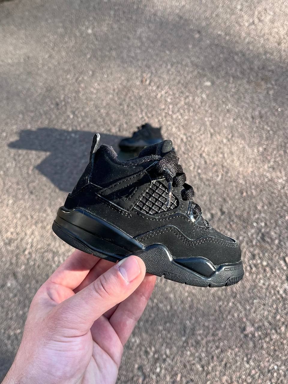 Nike Nike Air Jordan 4 Retro Black Cat Kid's (TD) Size US 5 / EU 37 - 4 Thumbnail