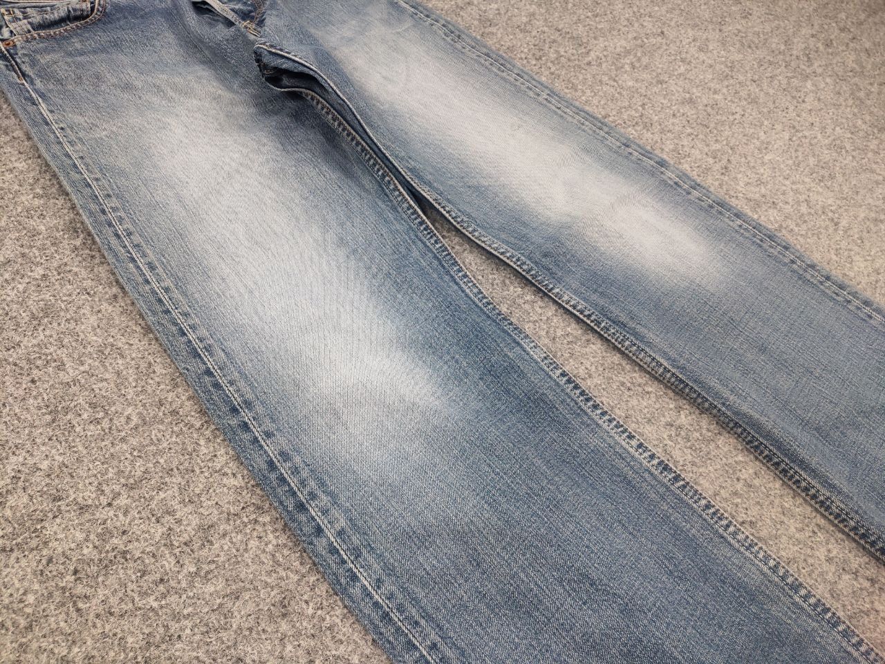 Levi's Vintage 90's Levi's 501 Perfect Faded Denim Jeans USA Style Size US 31 - 9 Thumbnail