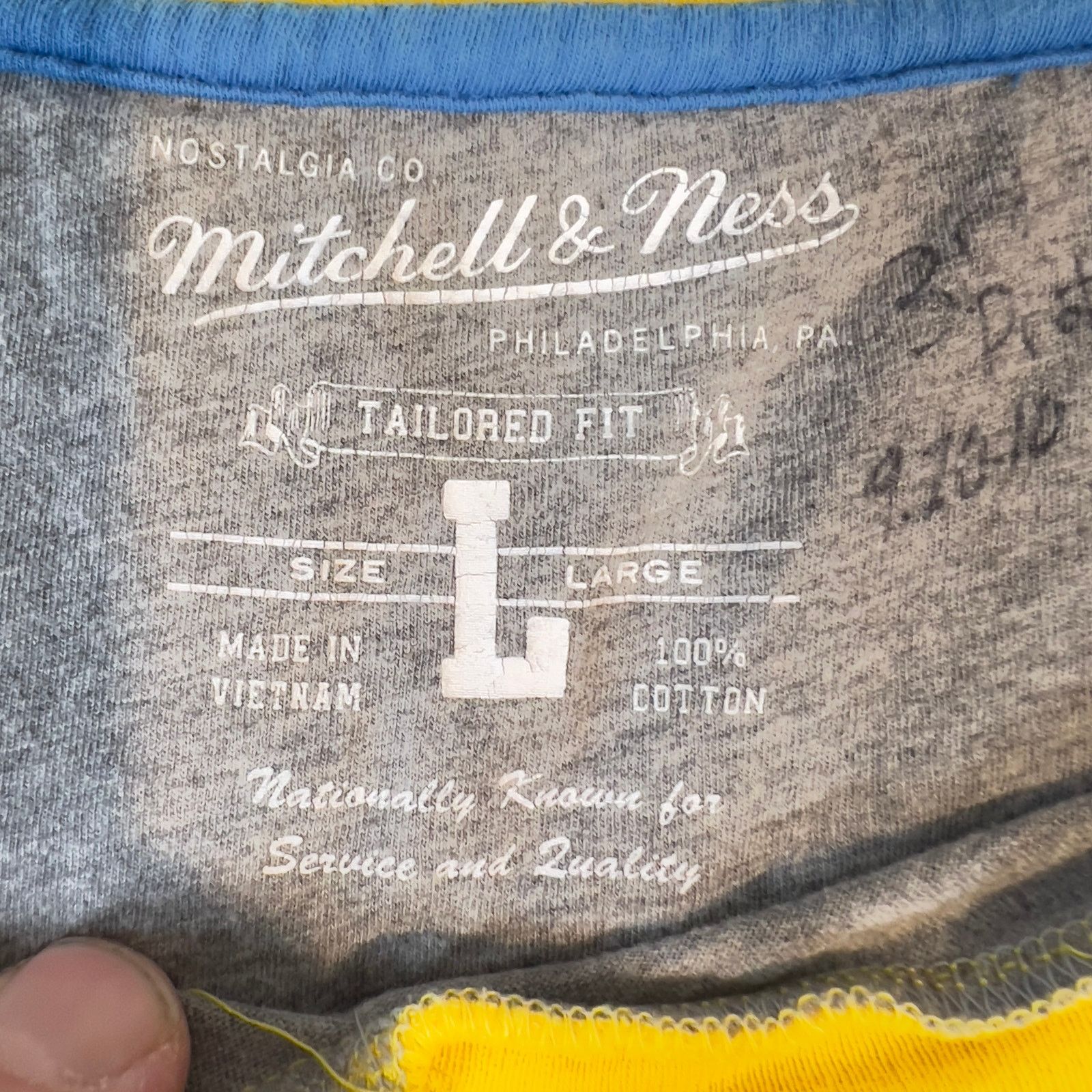 Mitchell & Ness Mitchell & Ness UCLA Bruins T-Shirt RARE "3rd Proto 9-10-10" Size L / US 10 / IT 46 - 3 Thumbnail